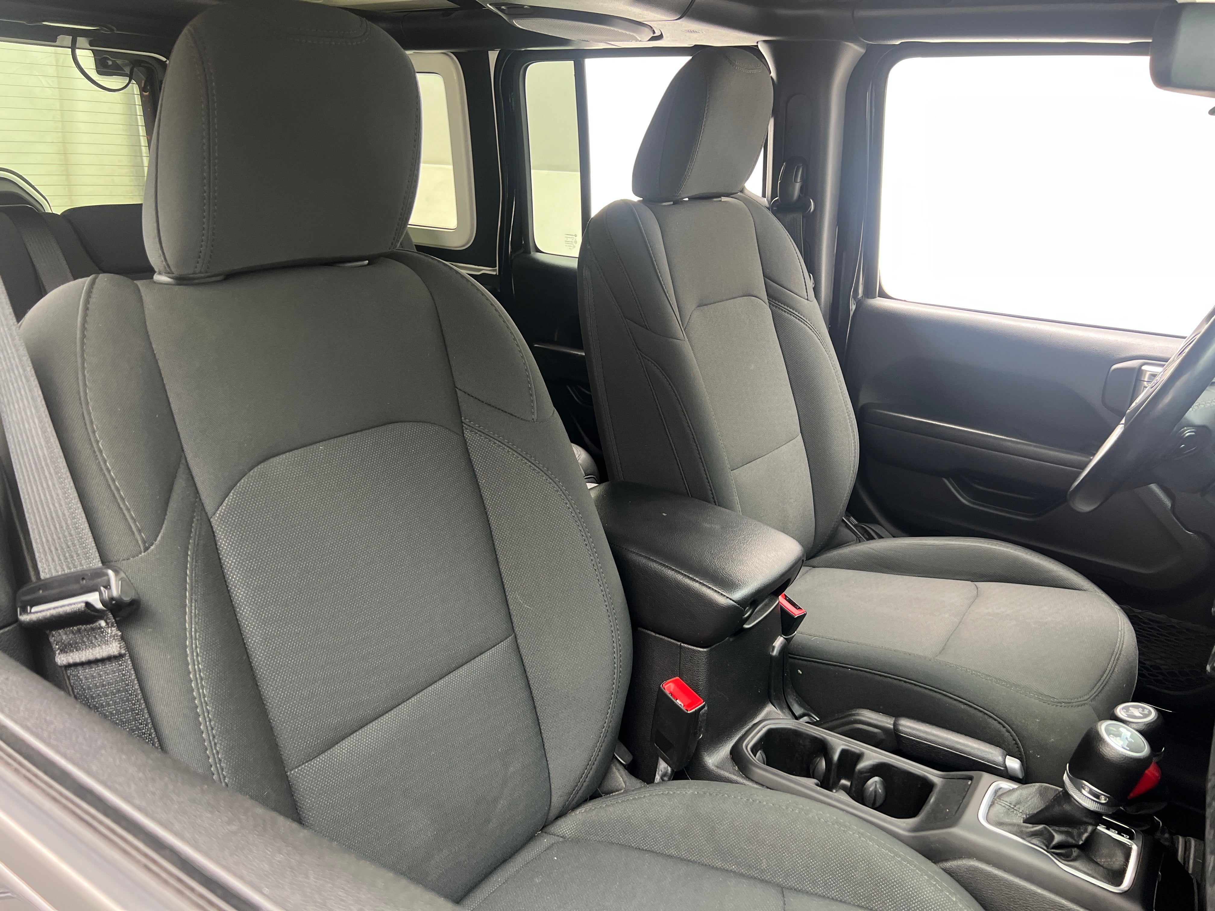 2020 Jeep Wrangler Unlimited Altitude 2