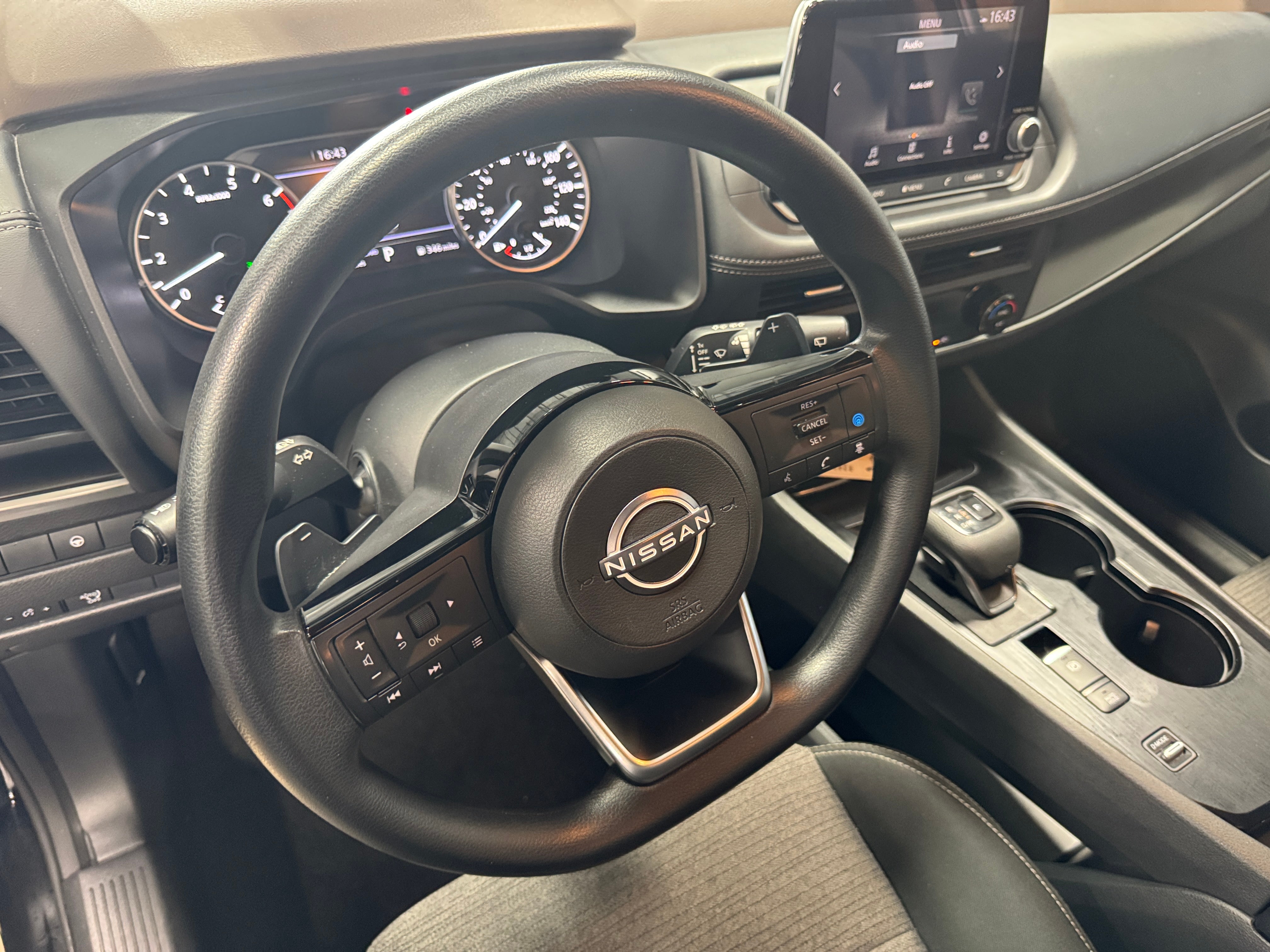 2023 Nissan Rogue SV 5