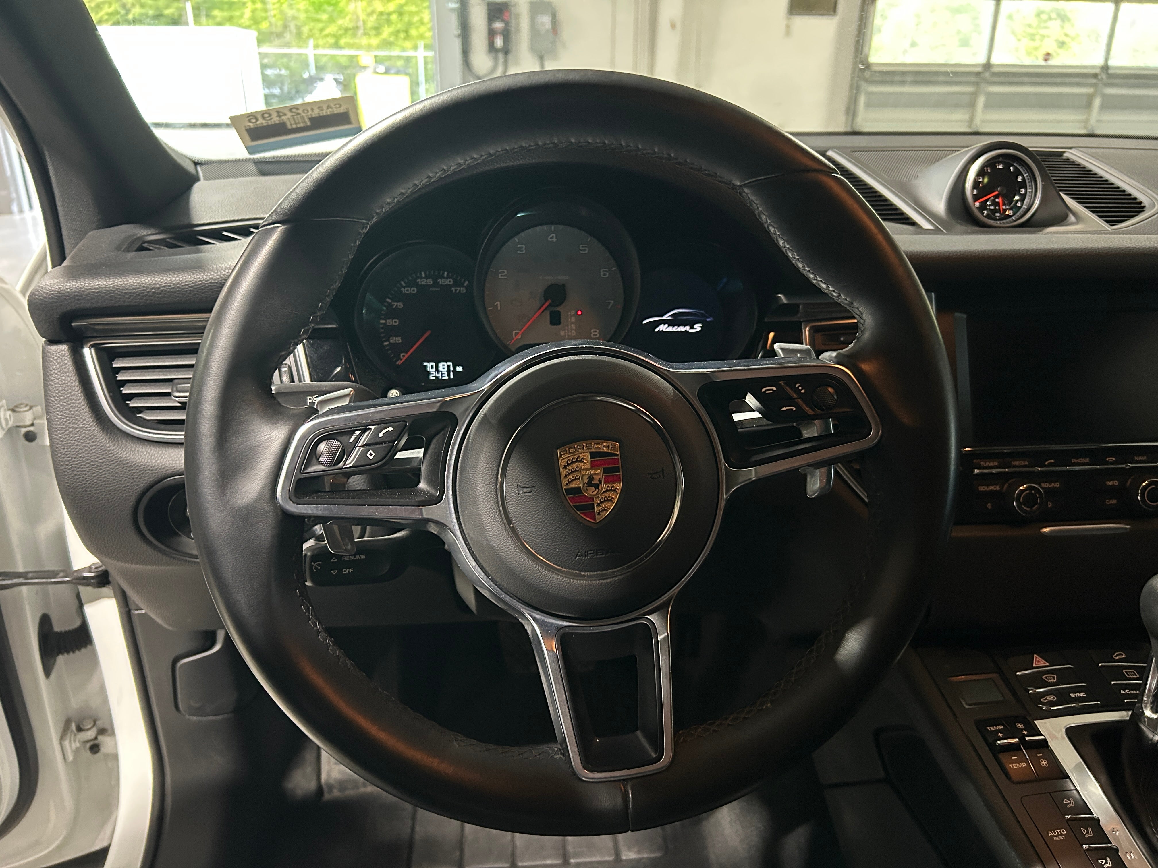 2015 Porsche Macan S 4