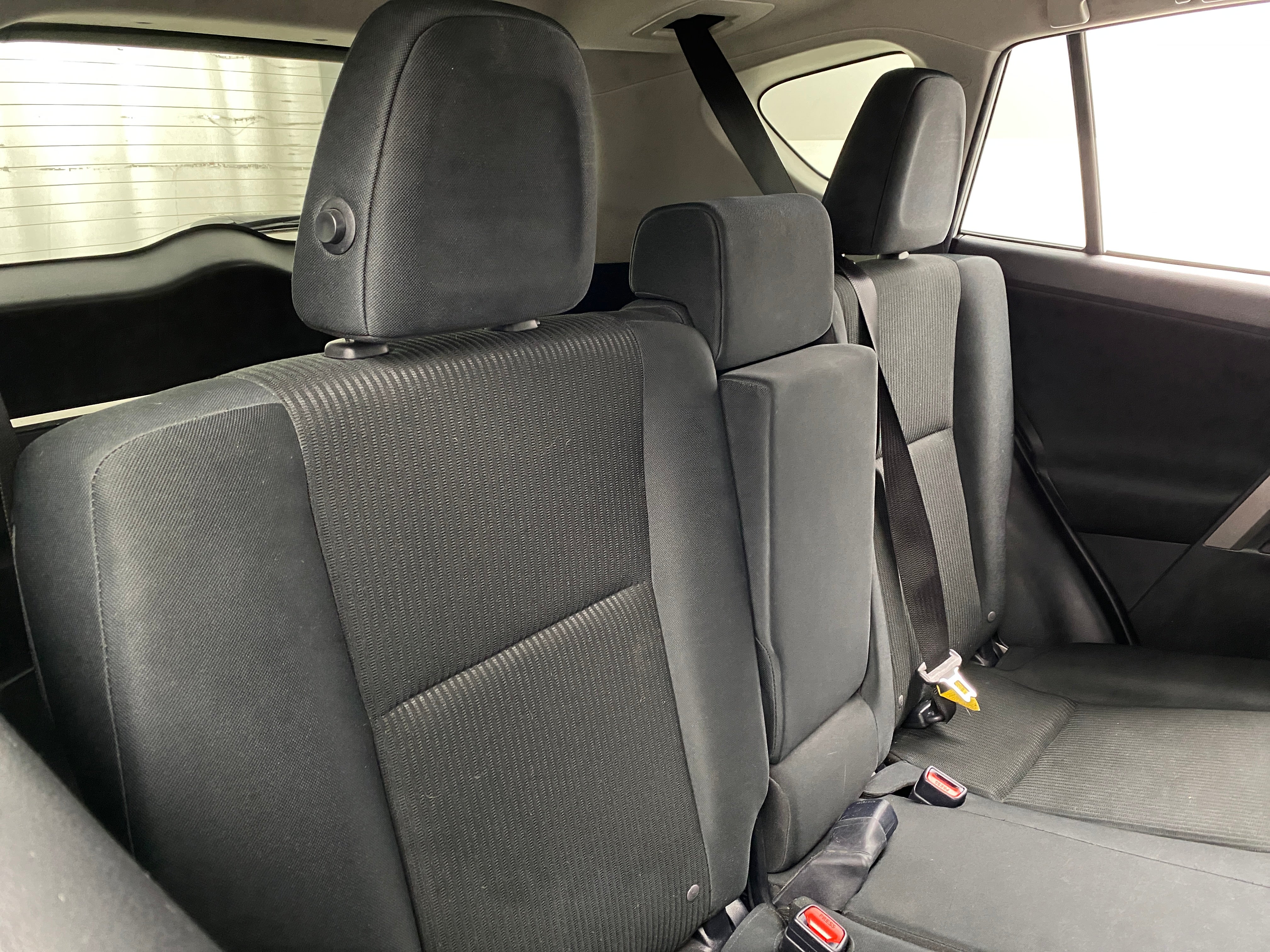 2018 Toyota RAV4 LE 6