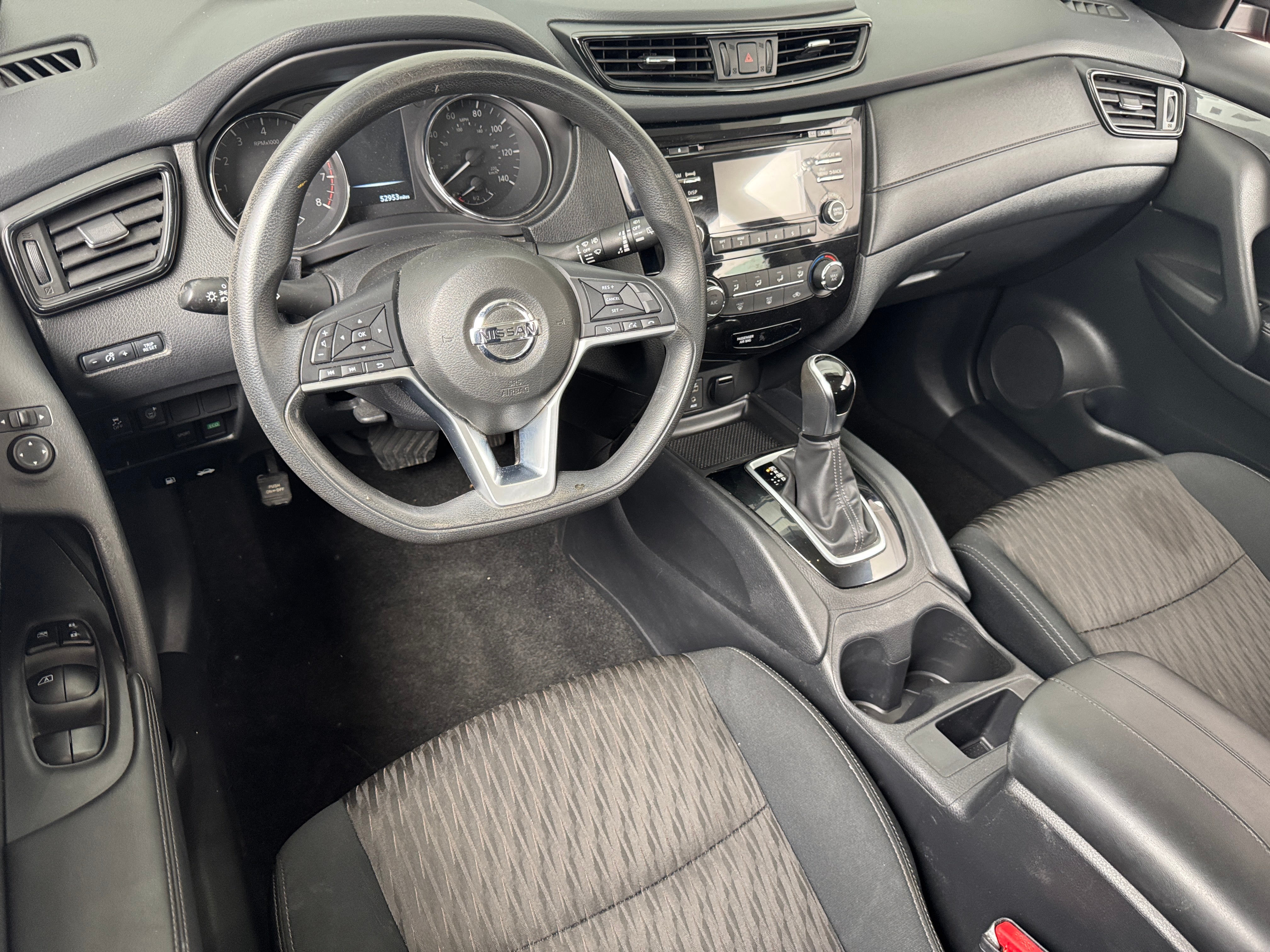 2017 Nissan Rogue S 3