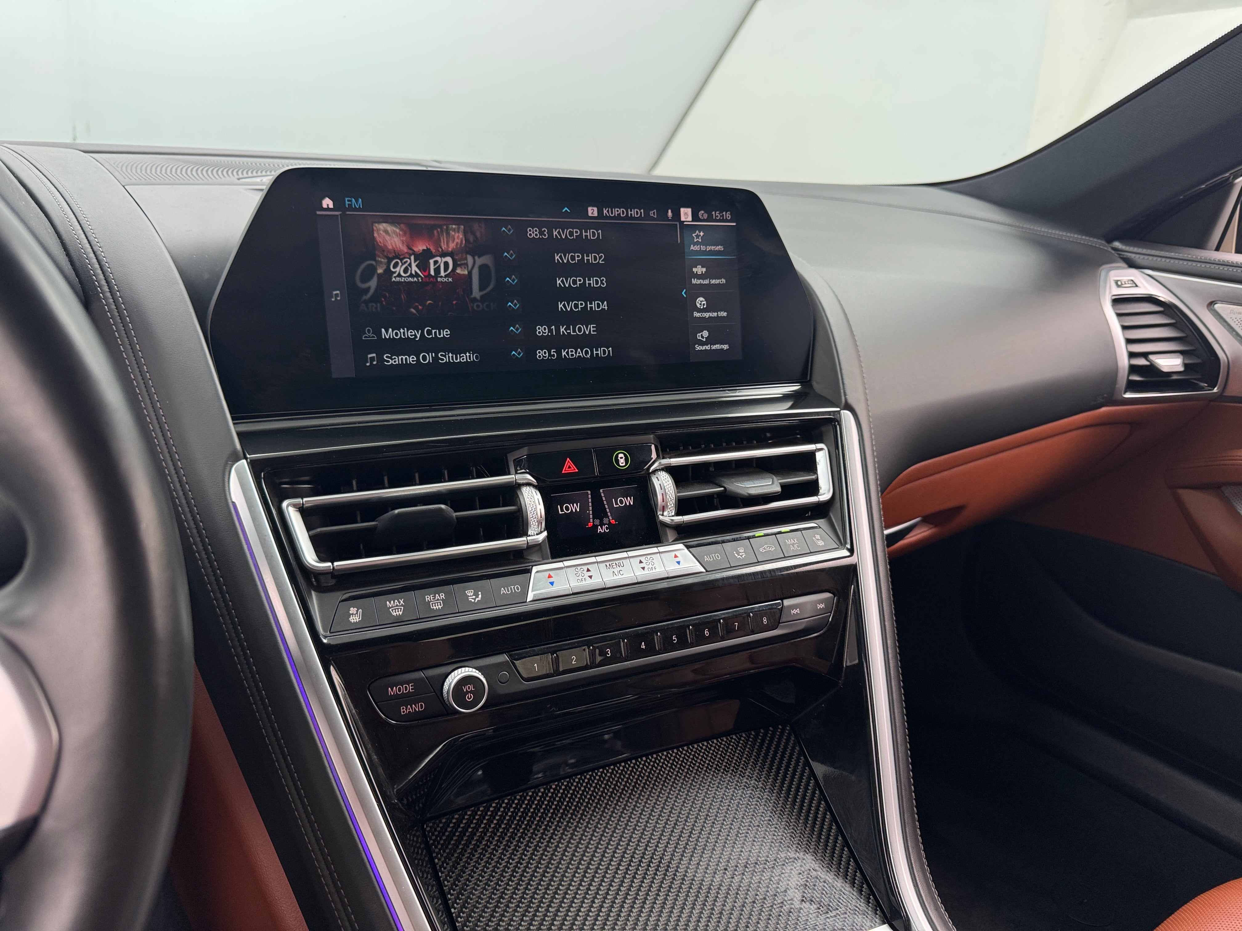 2021 BMW 8 Series M850i xDrive 2