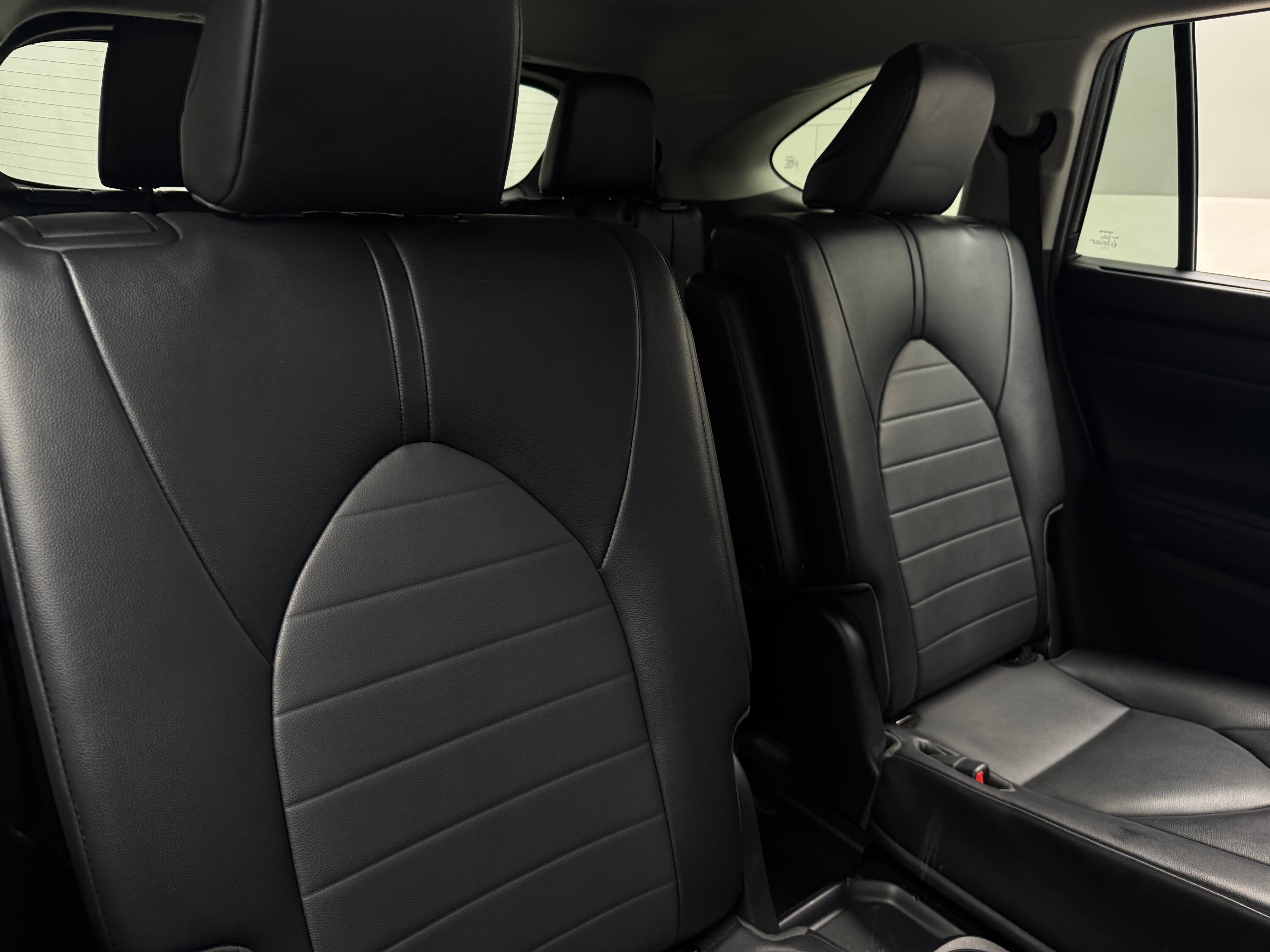 2022 Toyota Highlander XLE 5