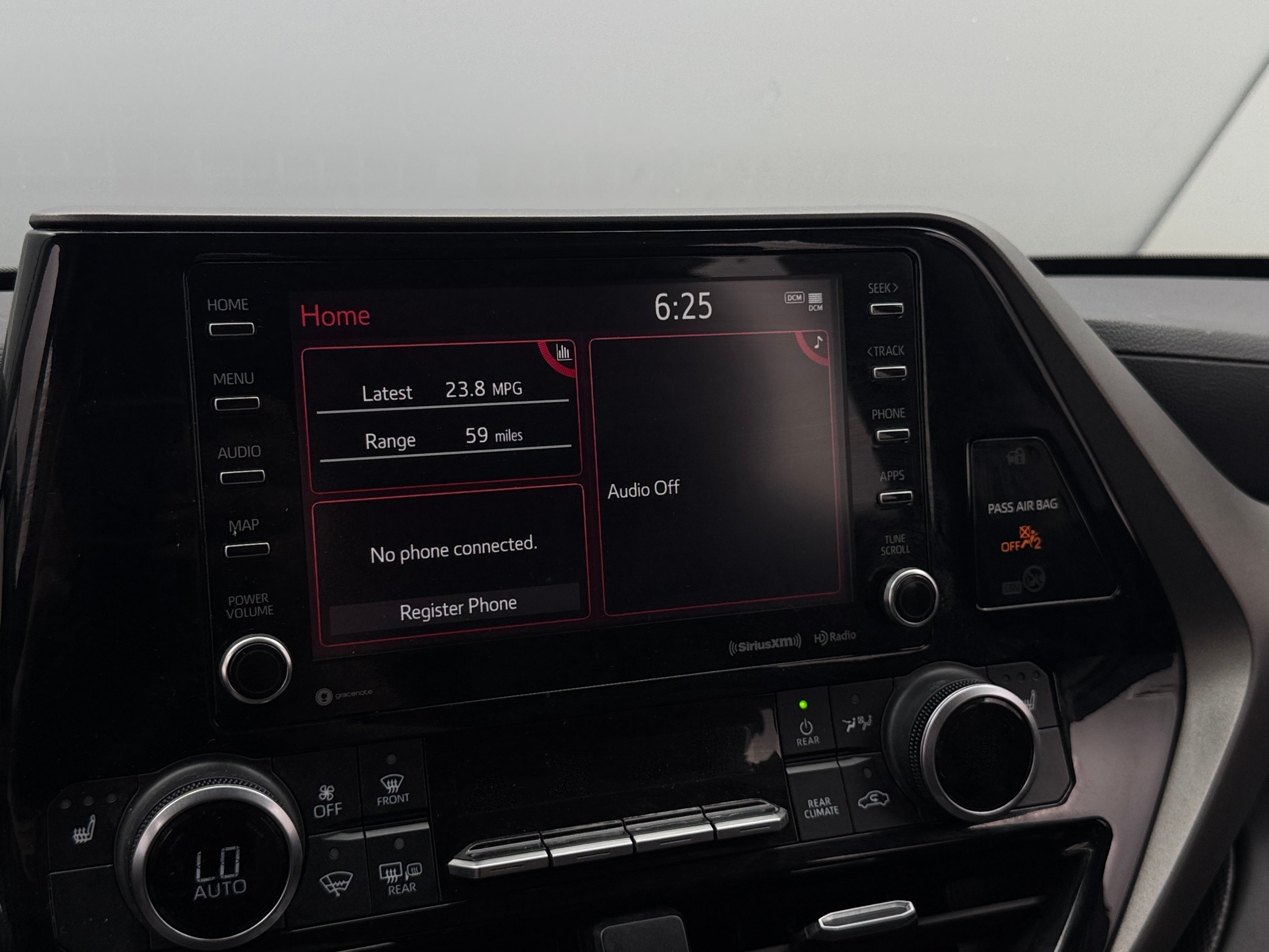 2022 Toyota Highlander XLE 3