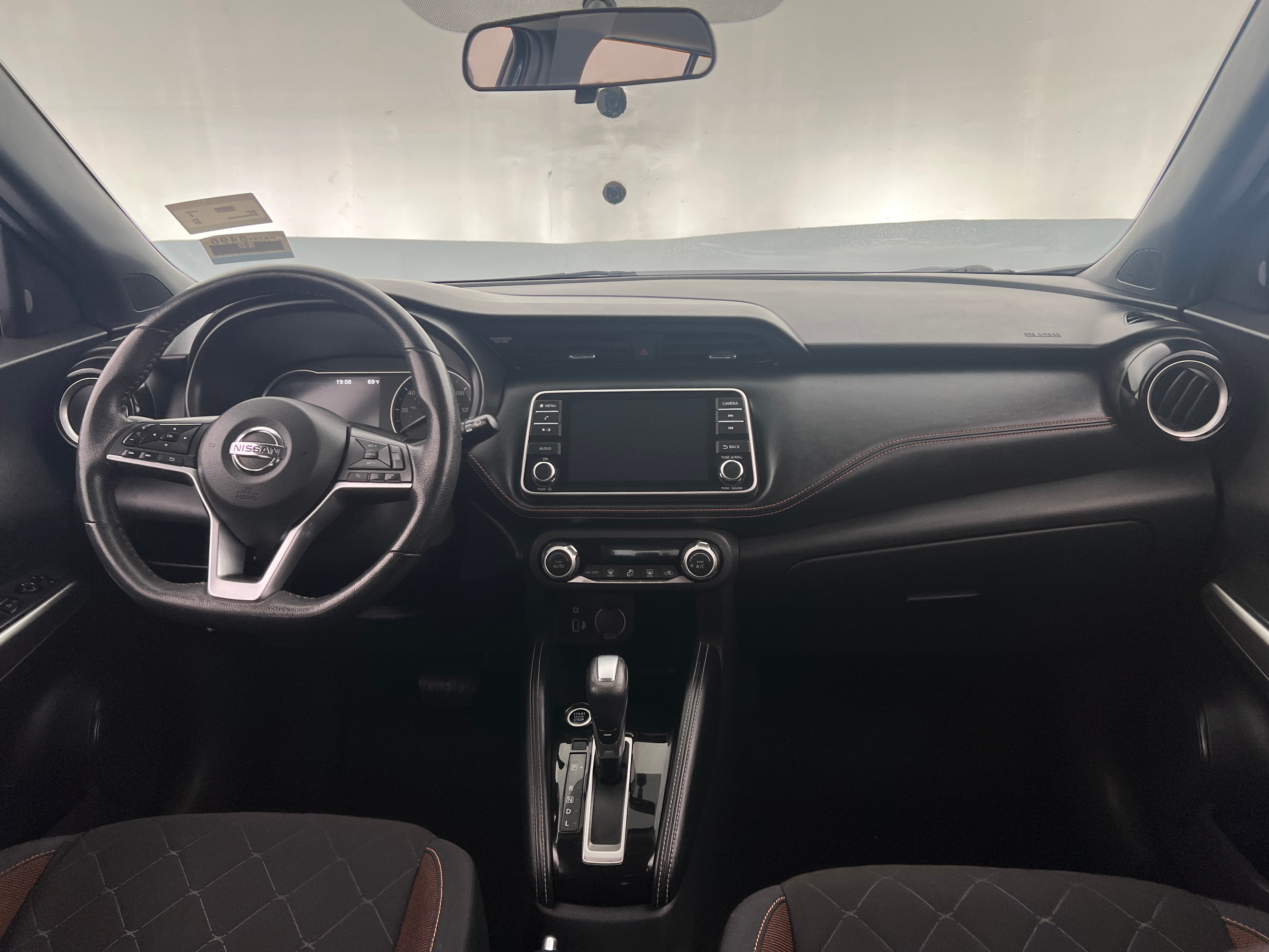 2018 Nissan Kicks SR 3