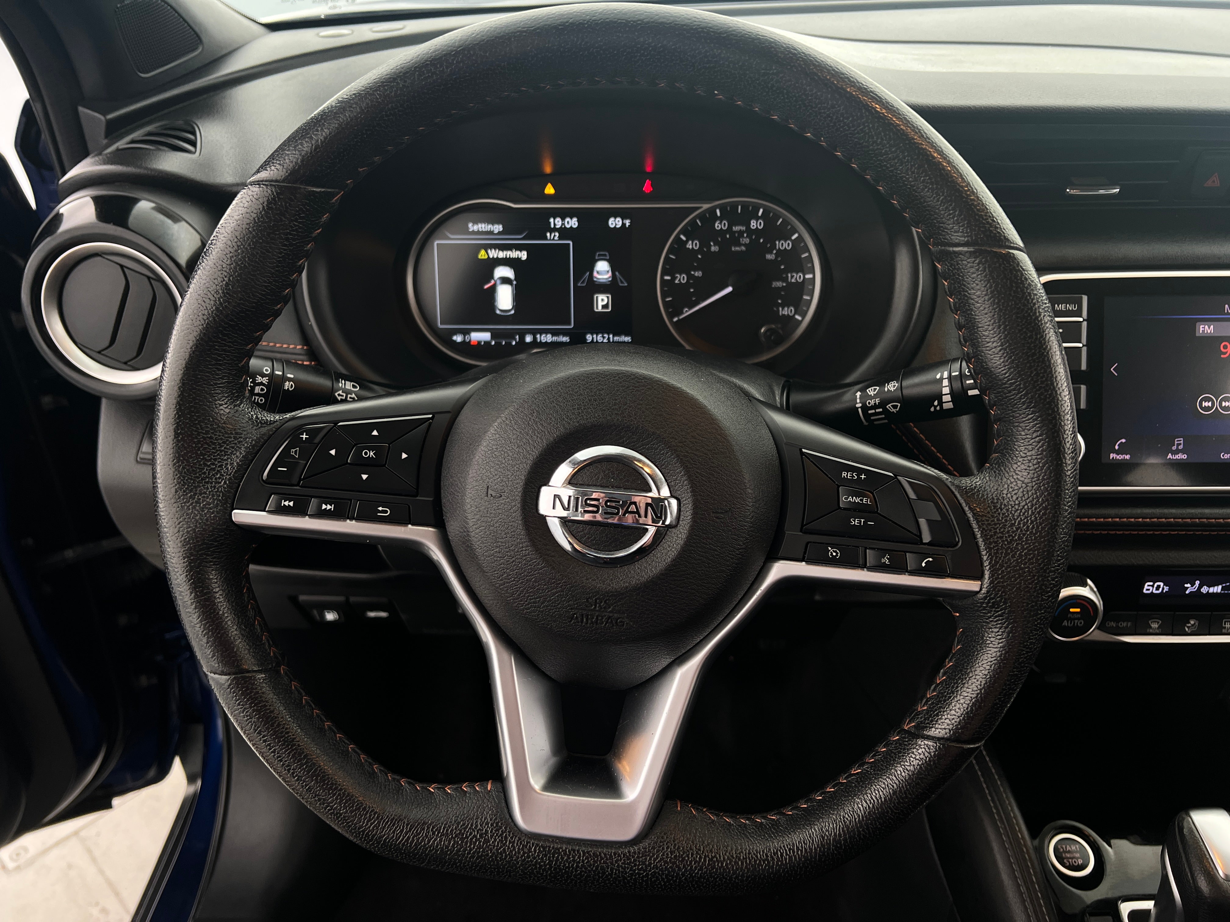 2018 Nissan Kicks SR 5