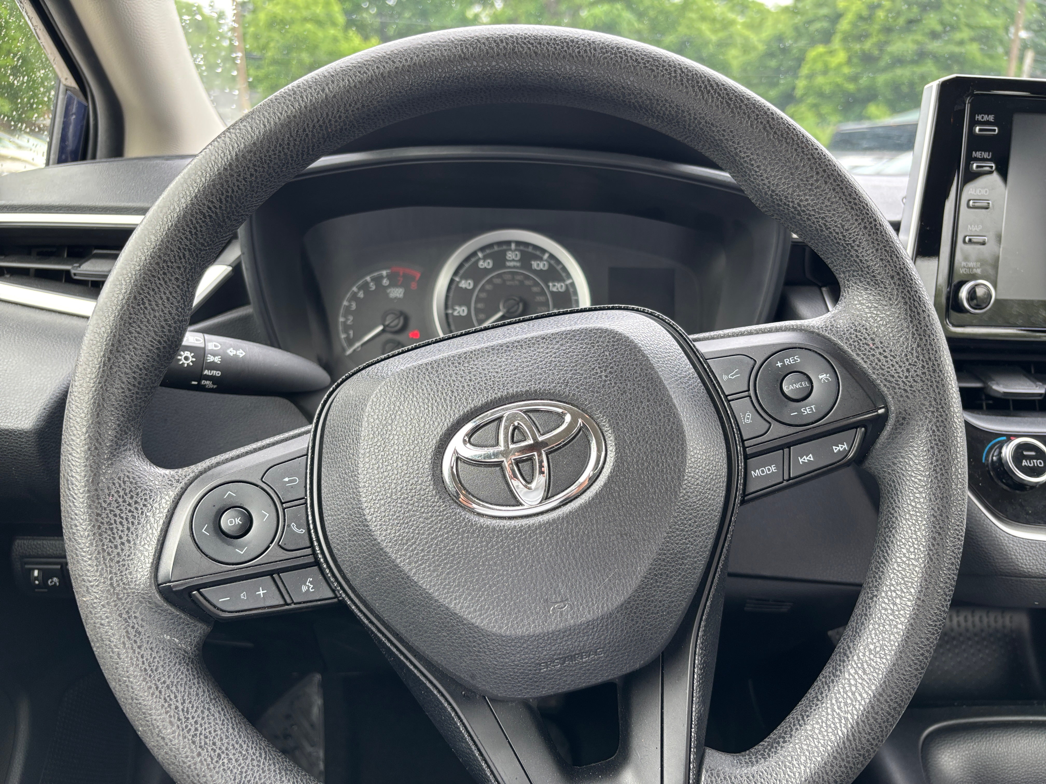 2020 Toyota Corolla LE 5