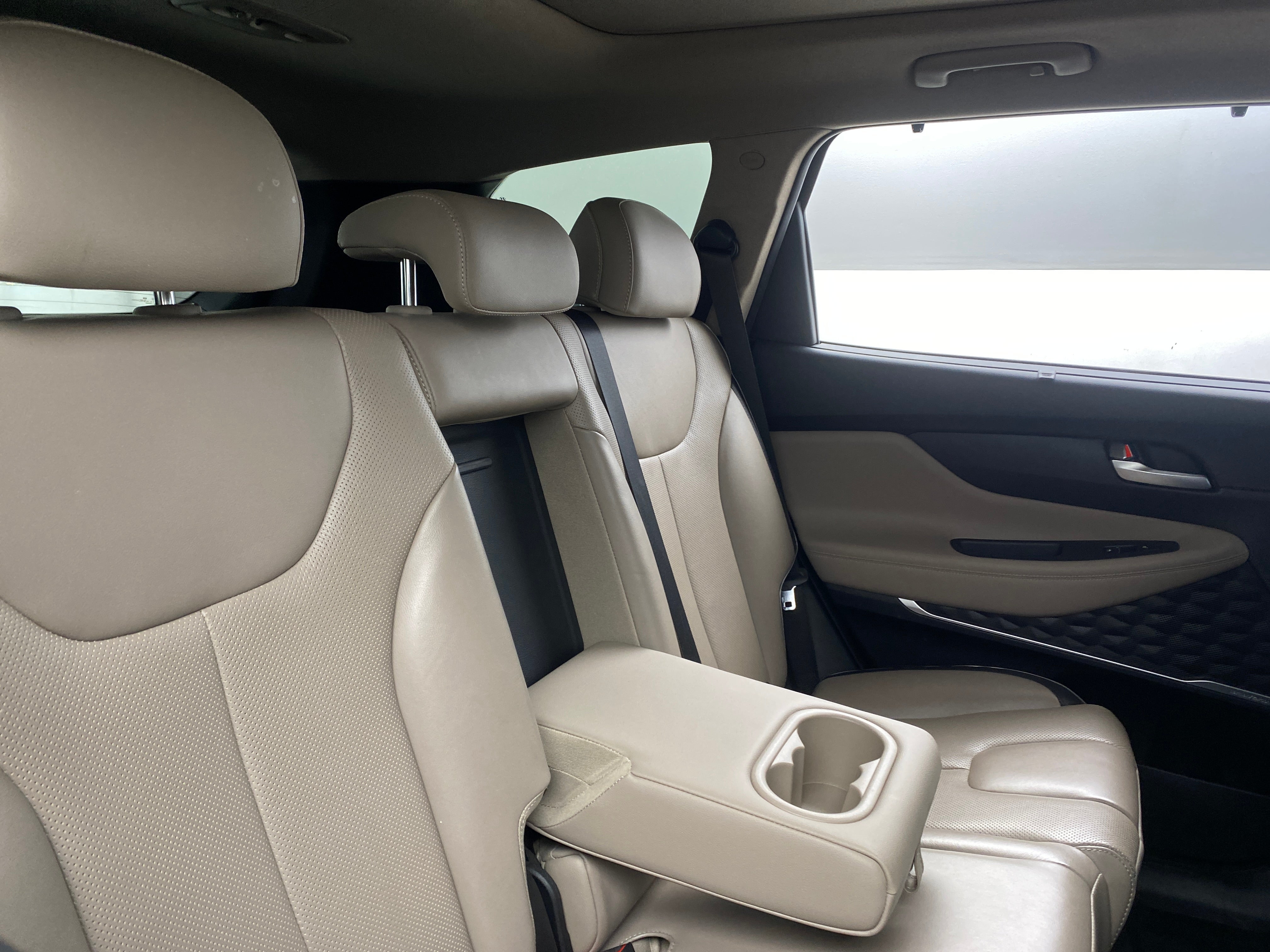 2021 Hyundai Santa Fe Limited 5