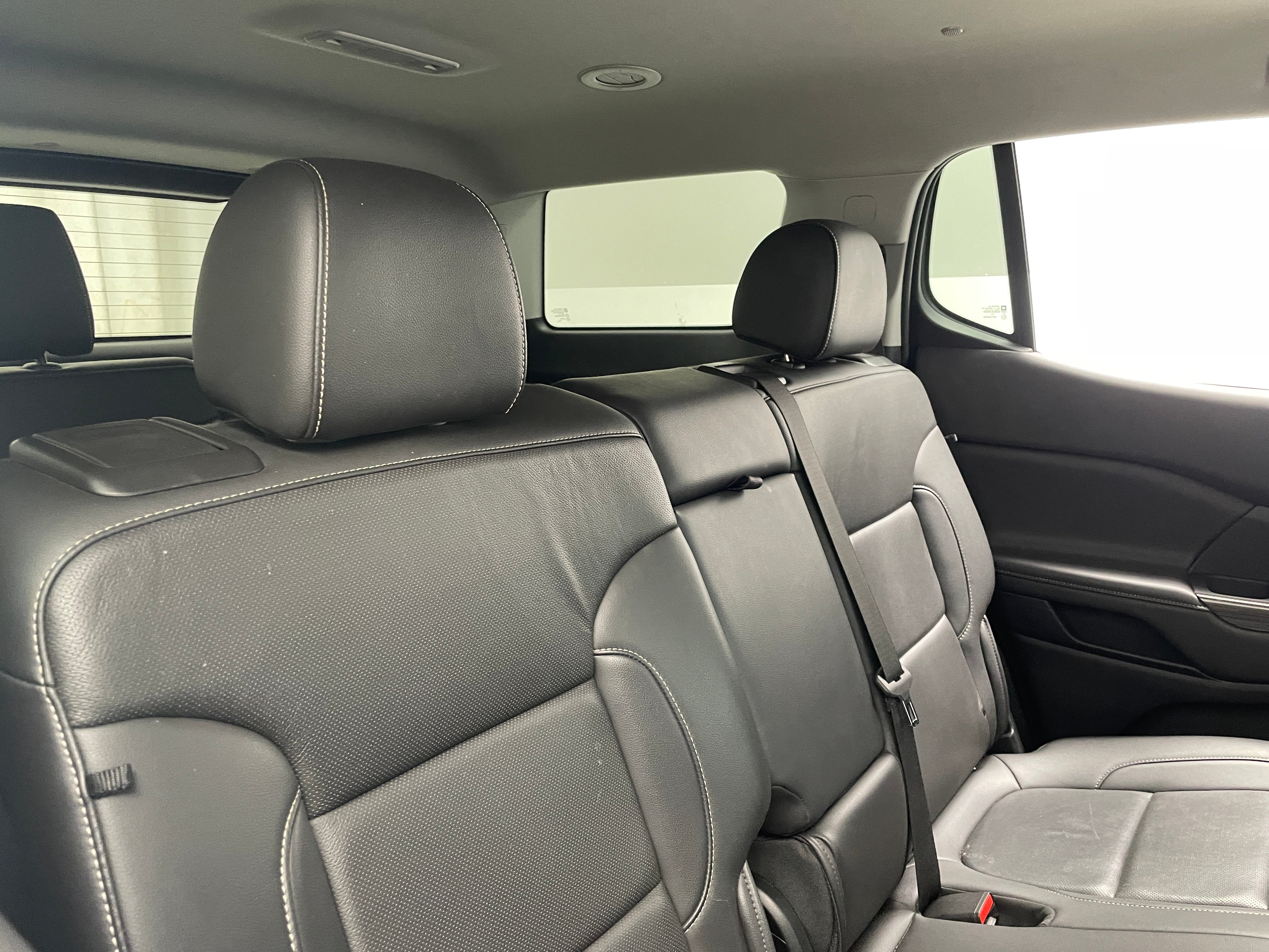 2023 GMC Acadia SLT 6