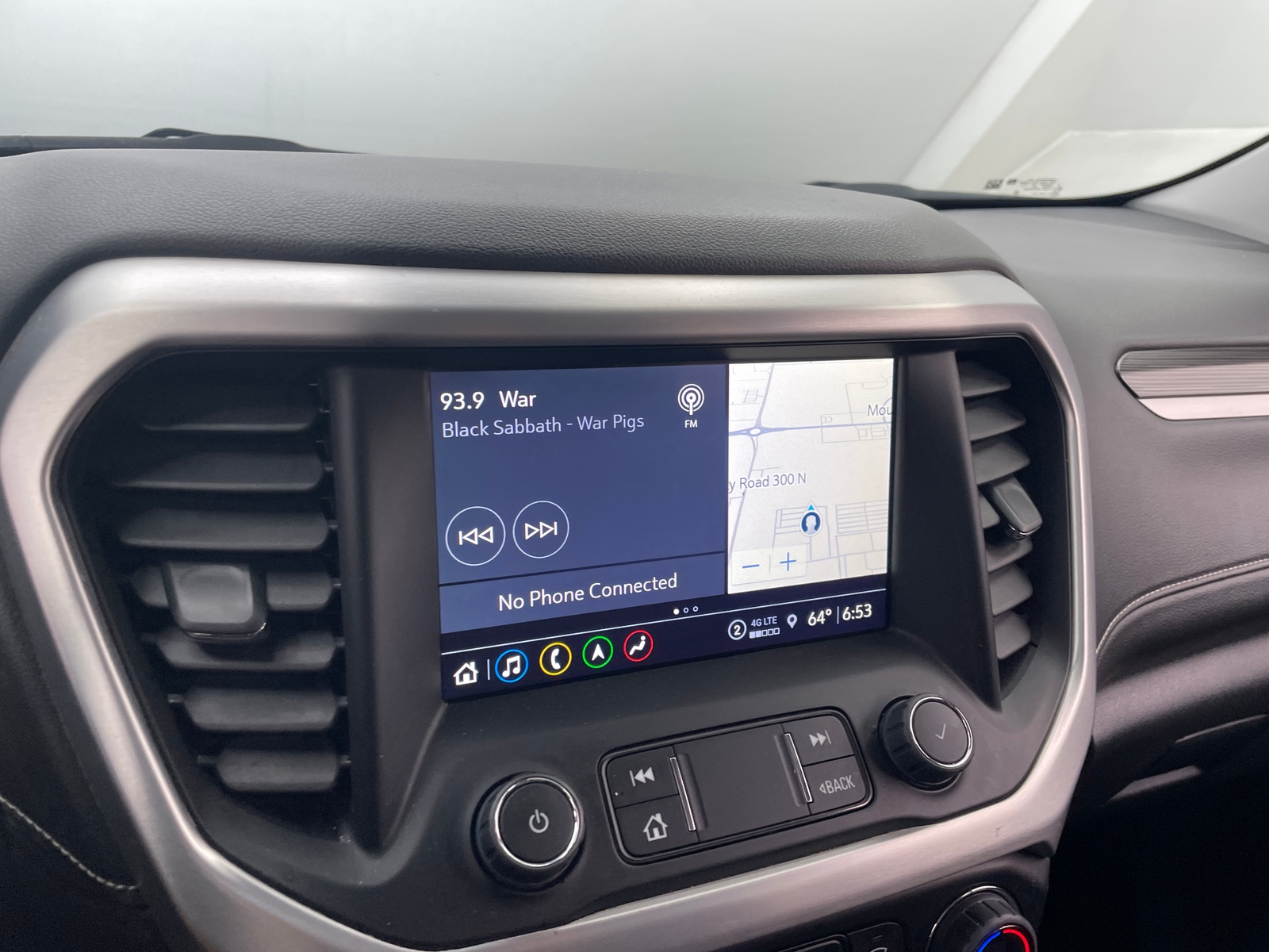 Thumbnail: 2023 GMC Acadia - 4
