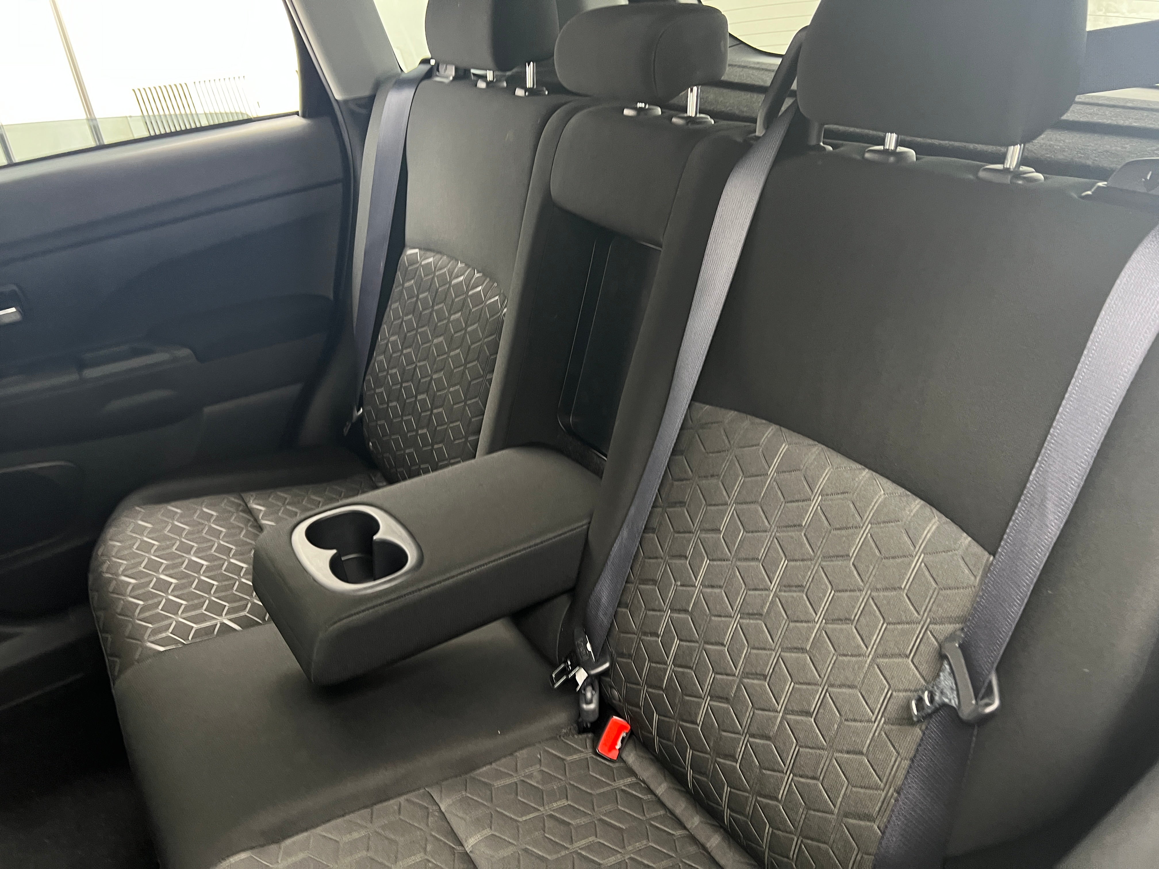 2024 Mitsubishi Outlander Sport LE 6