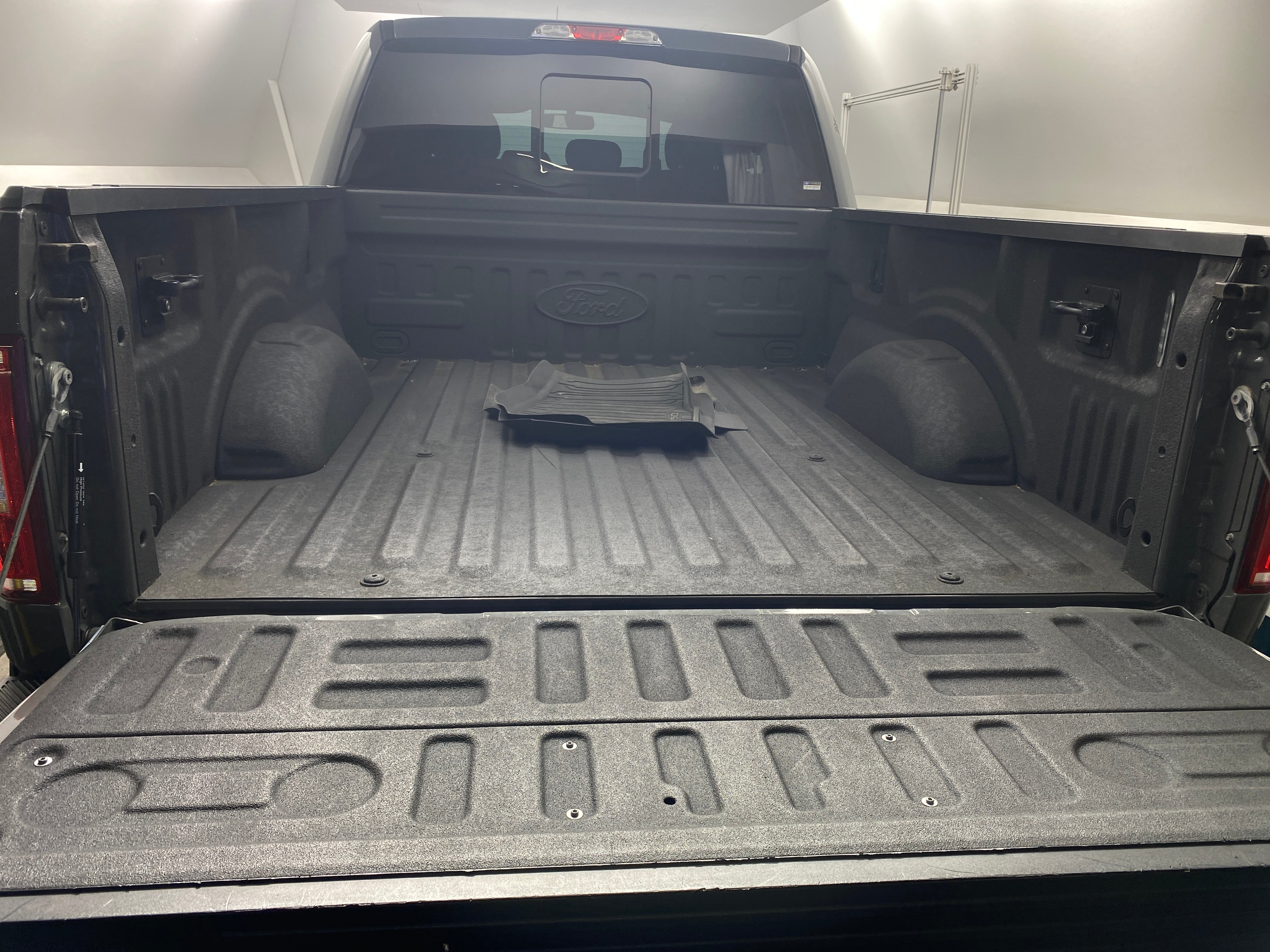 2018 Ford Econoline E-150 7