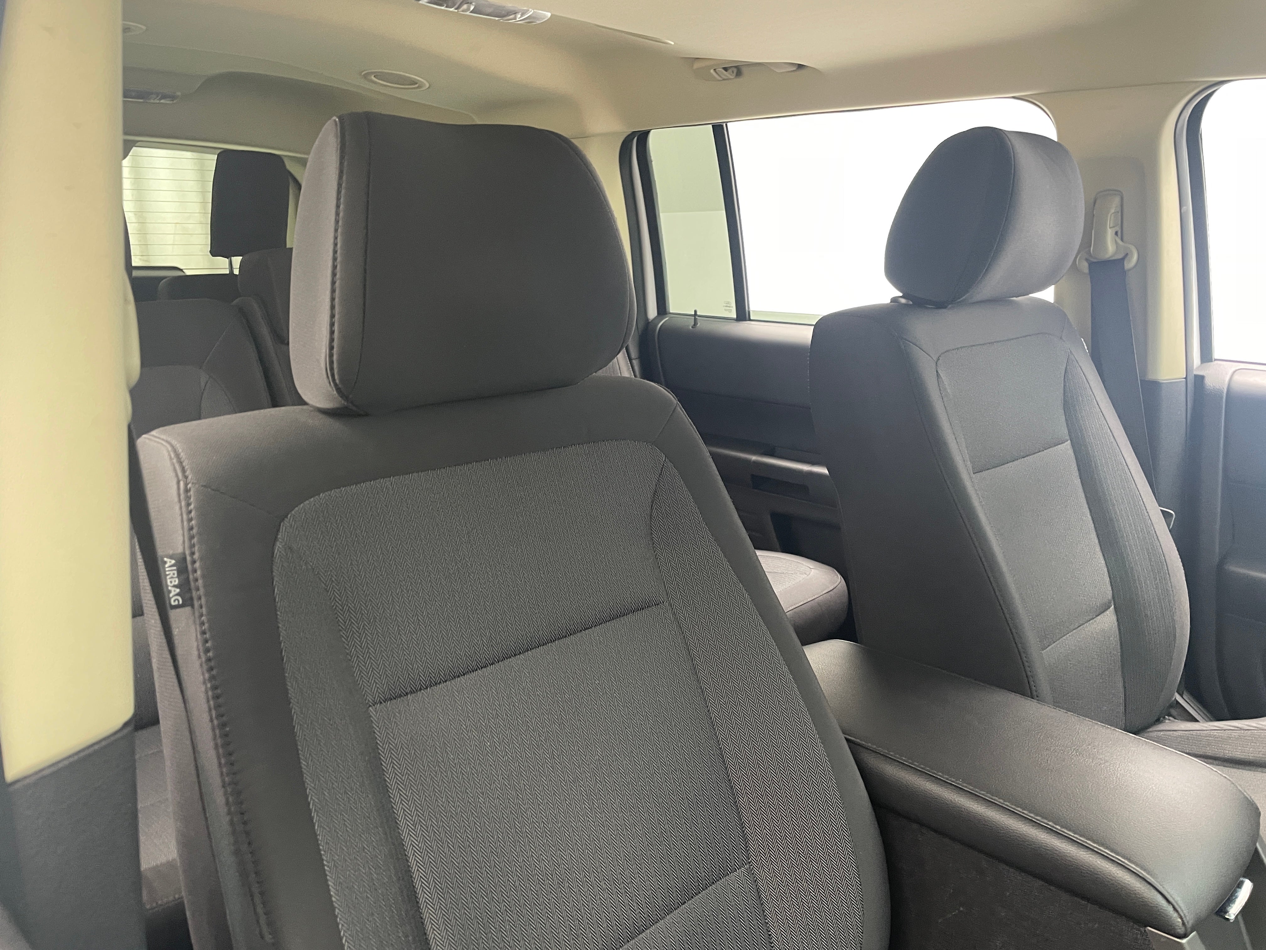2019 Ford Flex SE 2