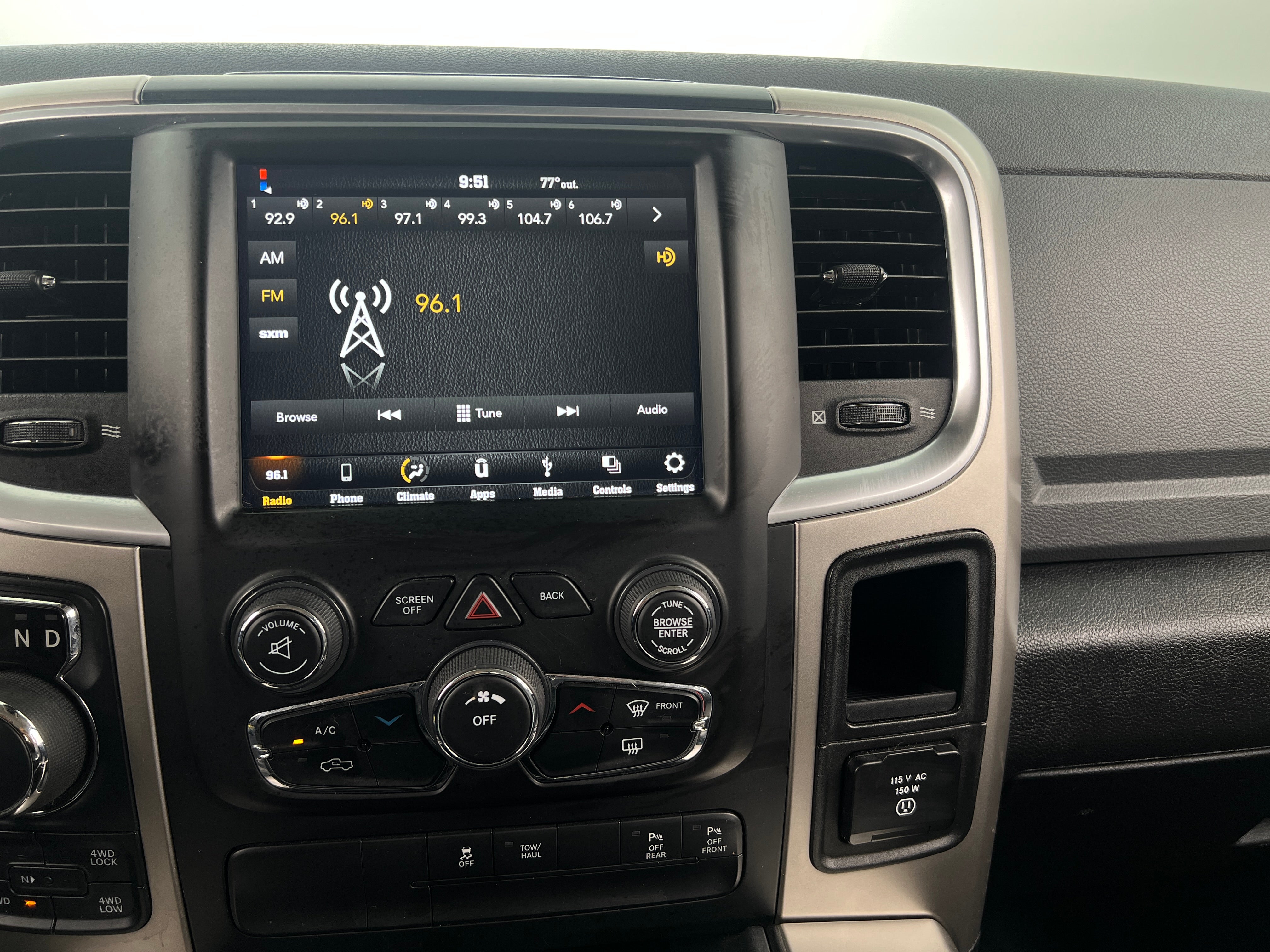 2018 RAM 1500 Big Horn 4