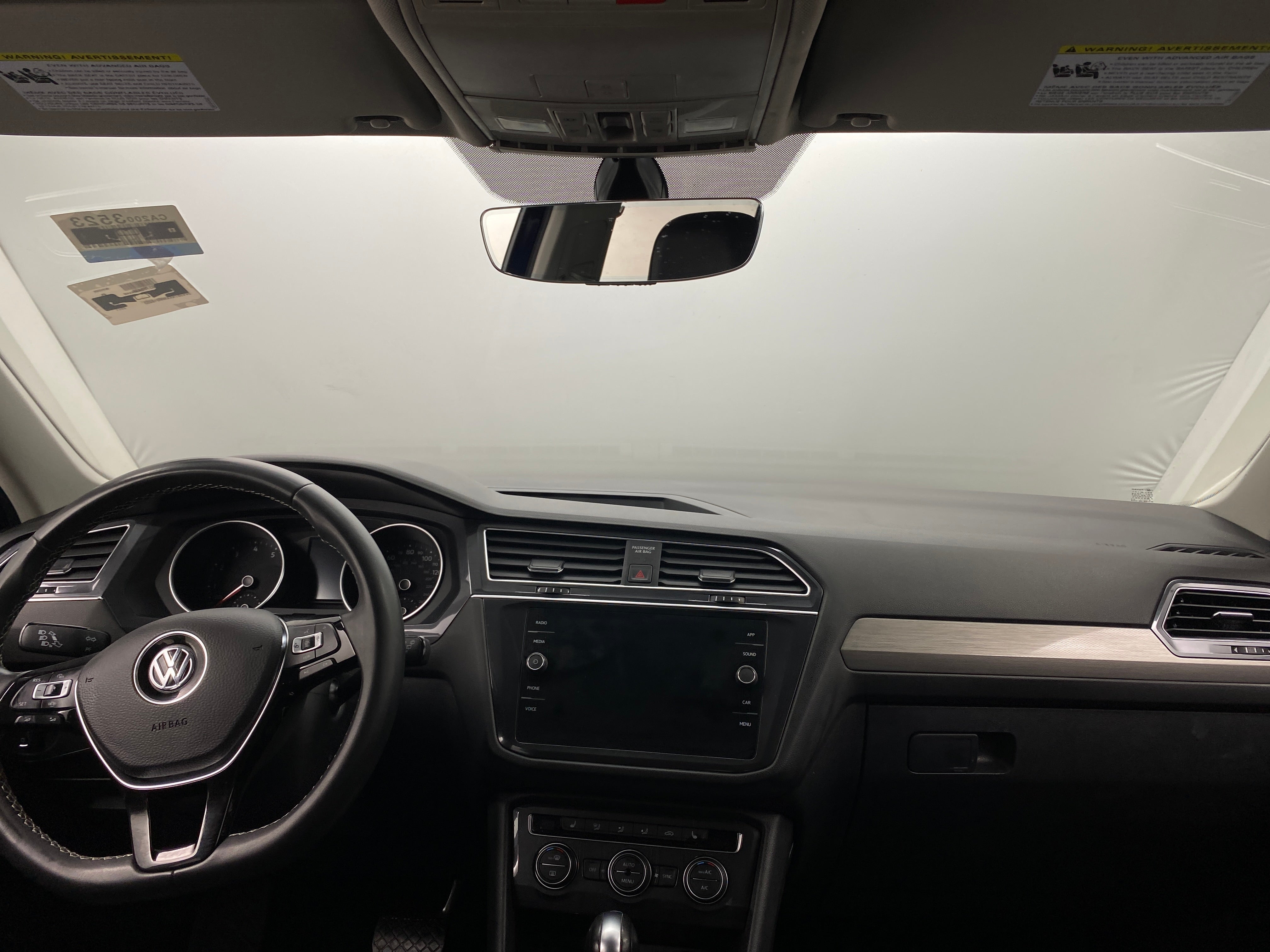 2021 Volkswagen Tiguan SE 2