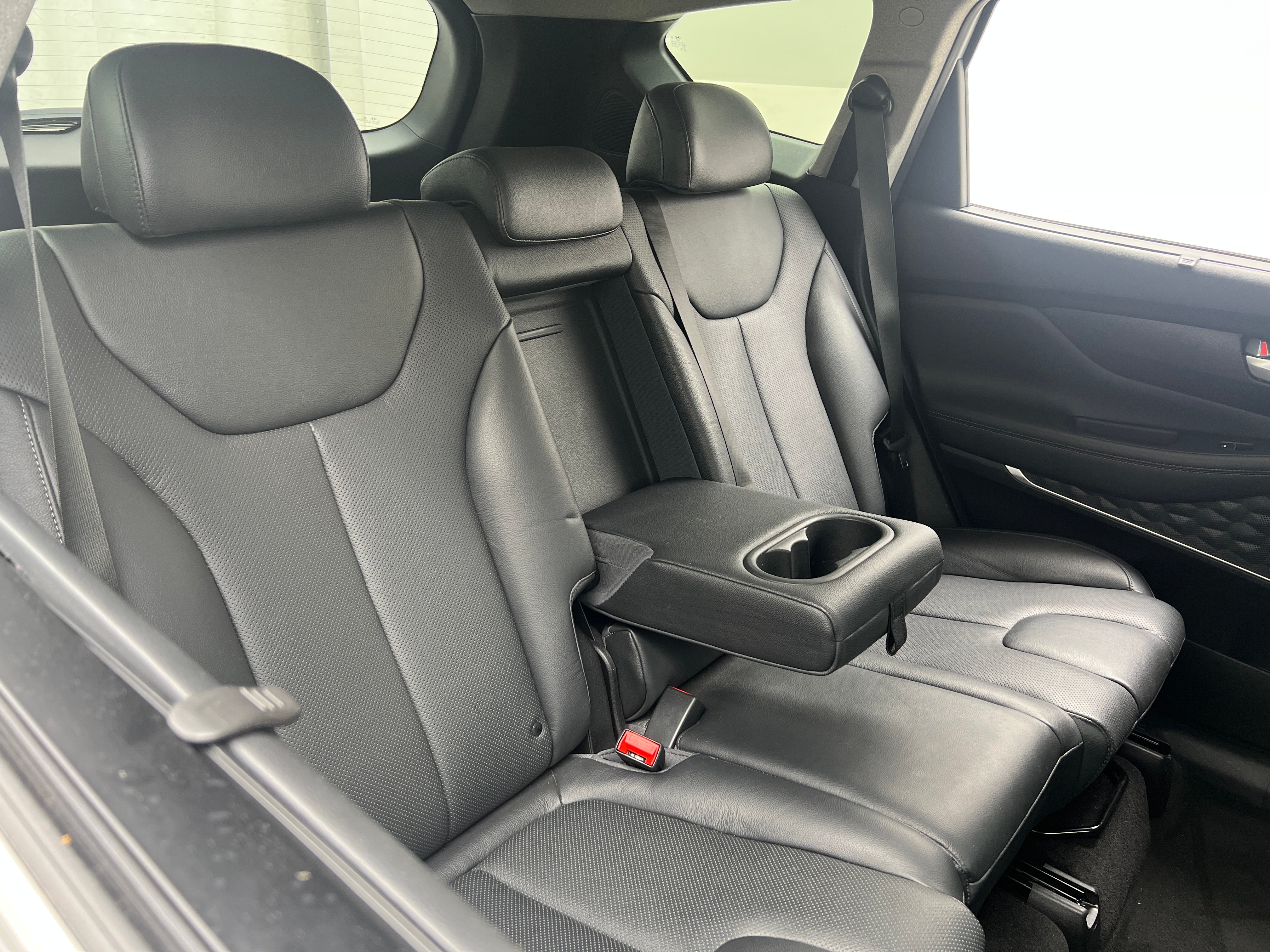 2019 Hyundai Santa Fe Limited 5