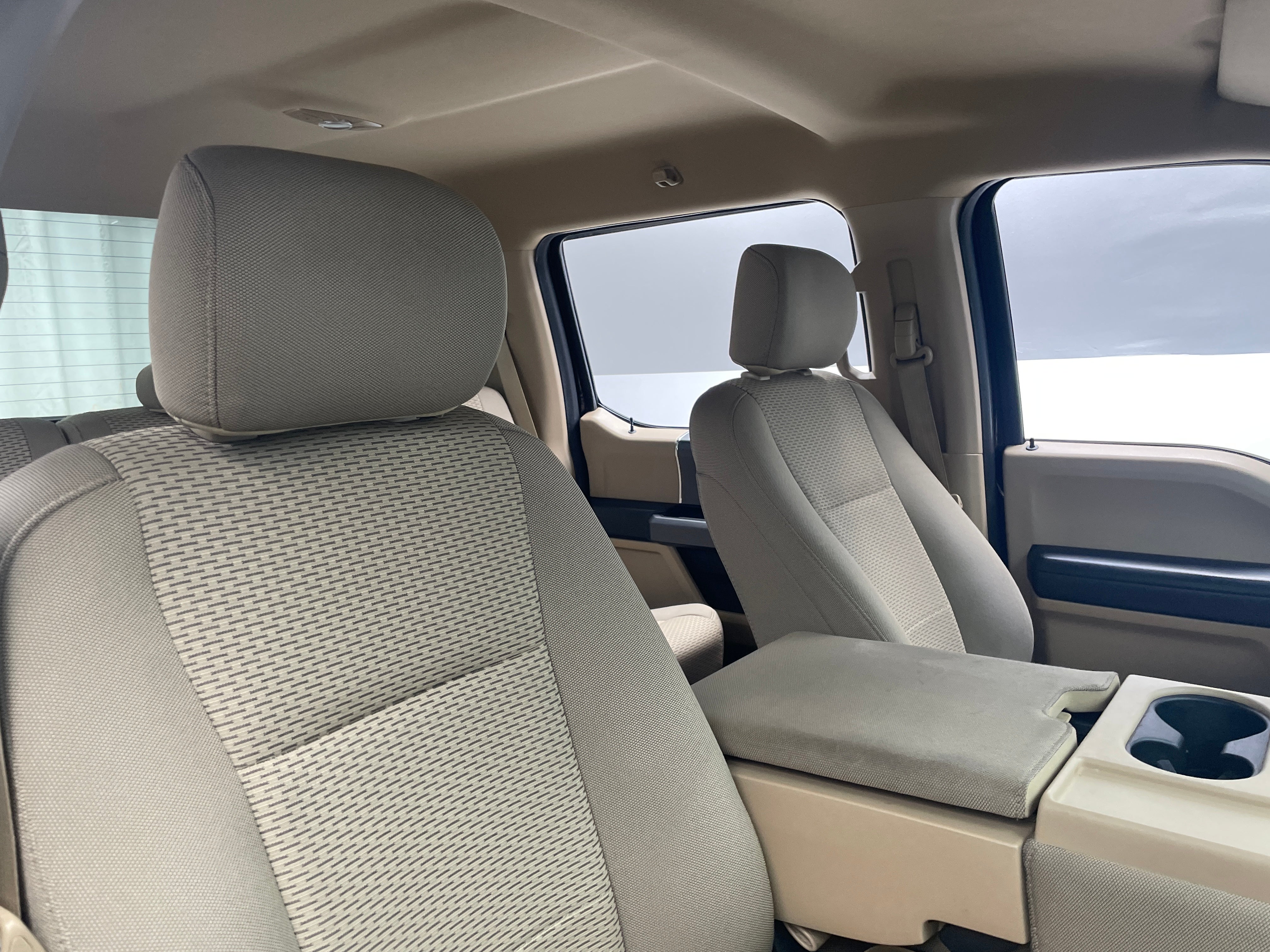 2018 Ford Econoline E-150 2