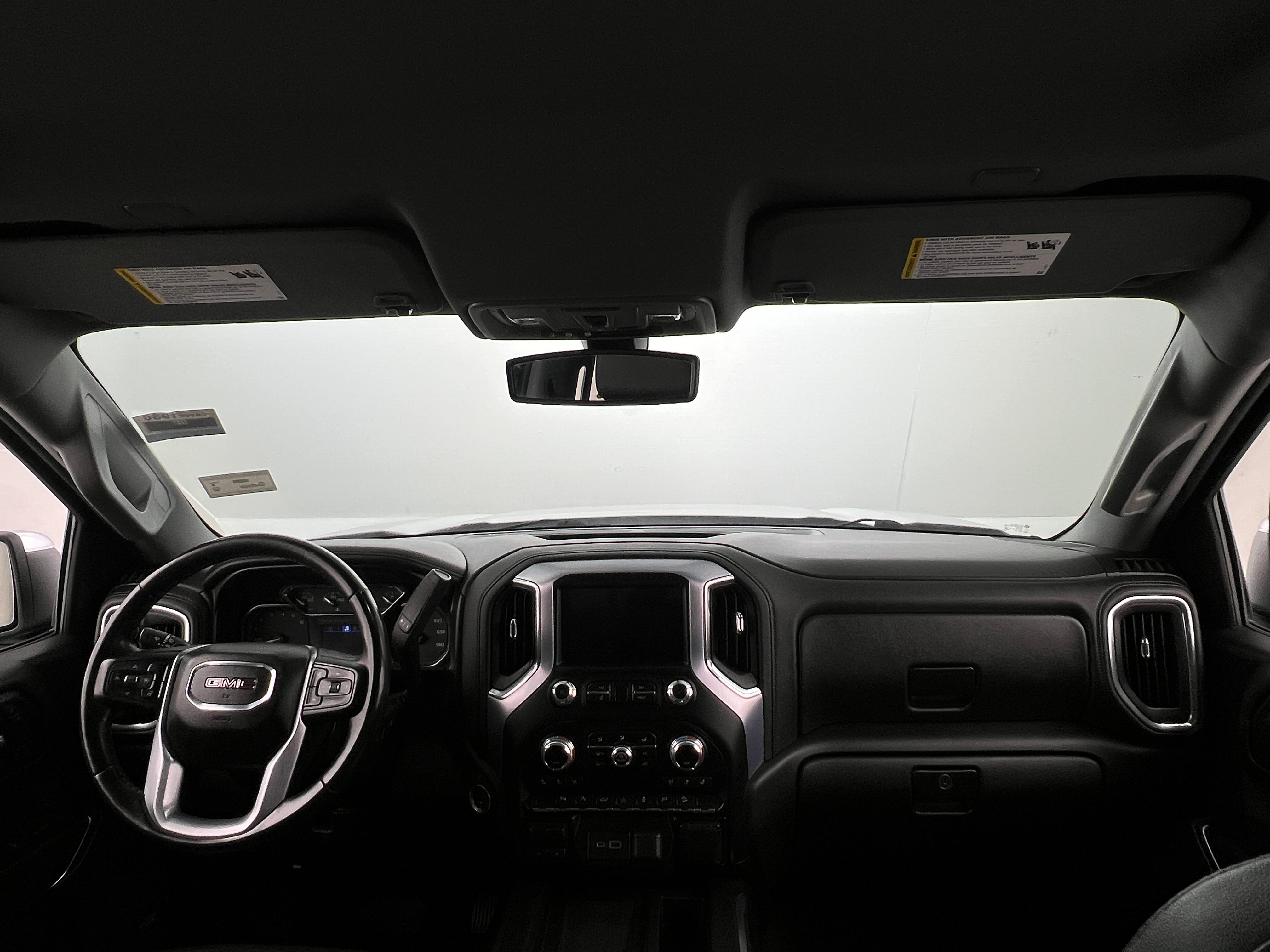 2019 GMC Sierra 1500 SLT 2