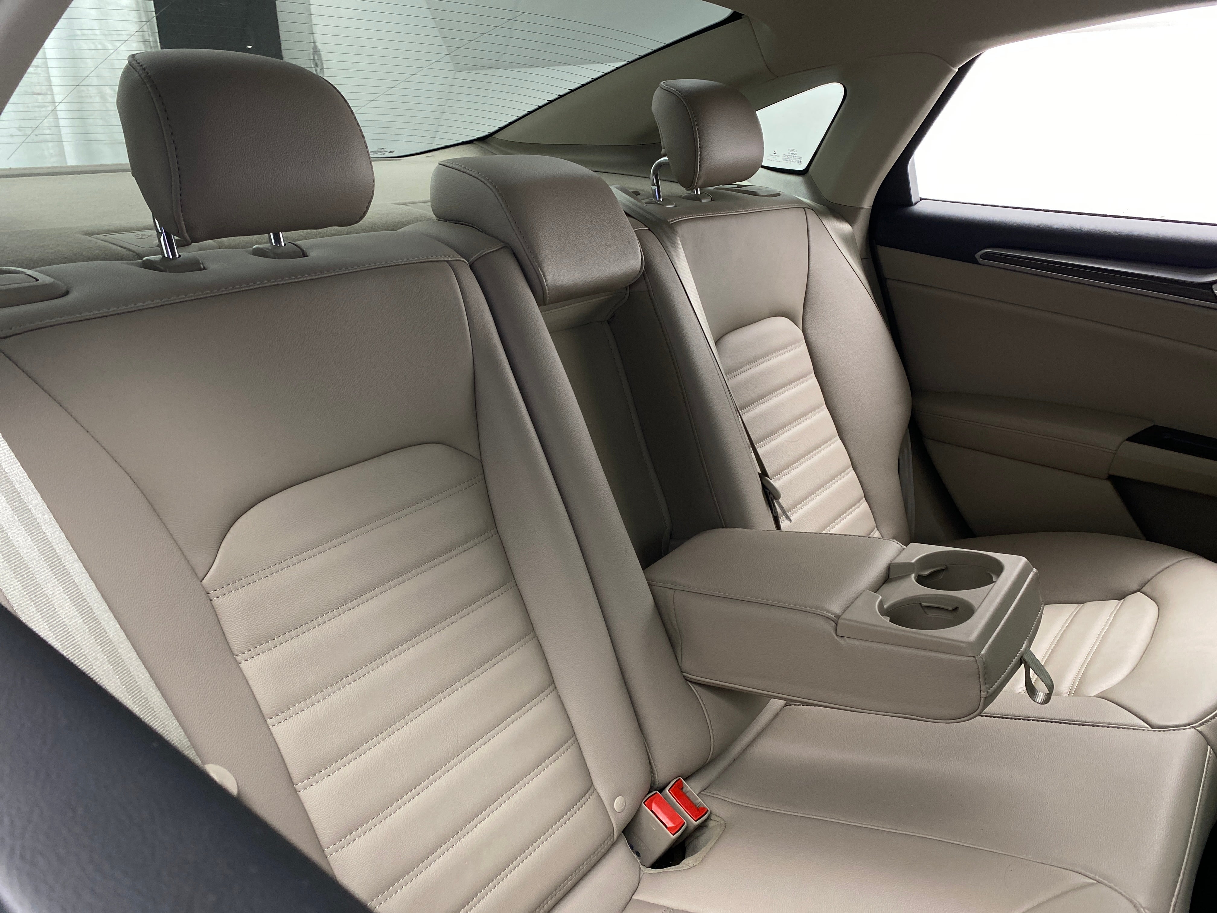 2017 Ford Fusion SE 5