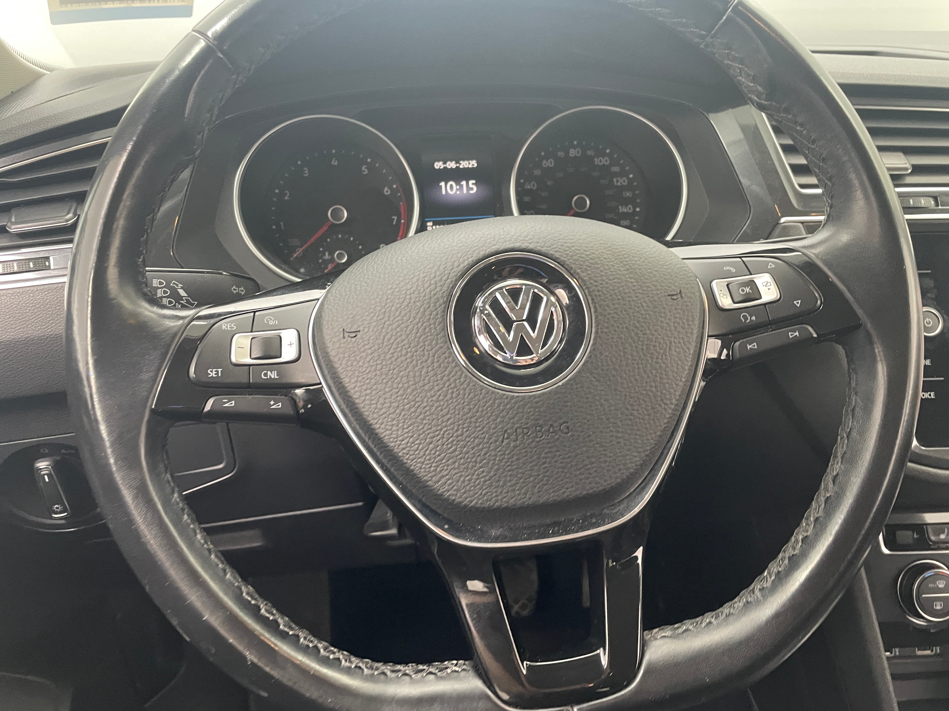 2018 Volkswagen Tiguan 2.0T 4