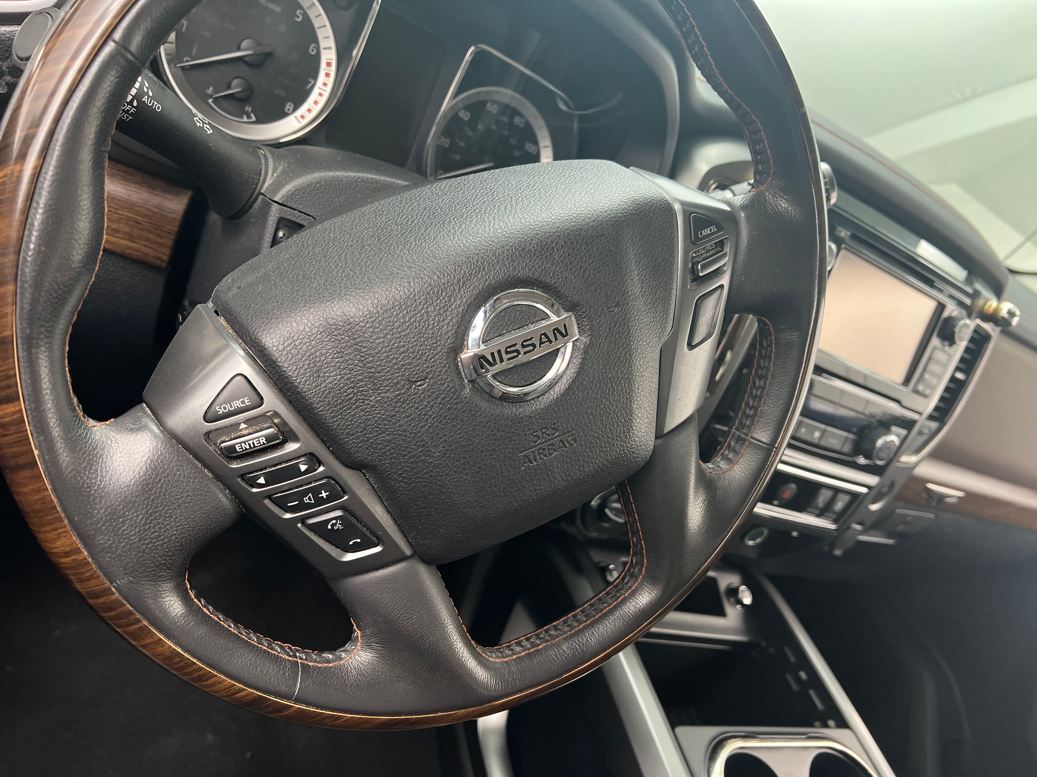 2018 Nissan Titan Platinum Reserve 4