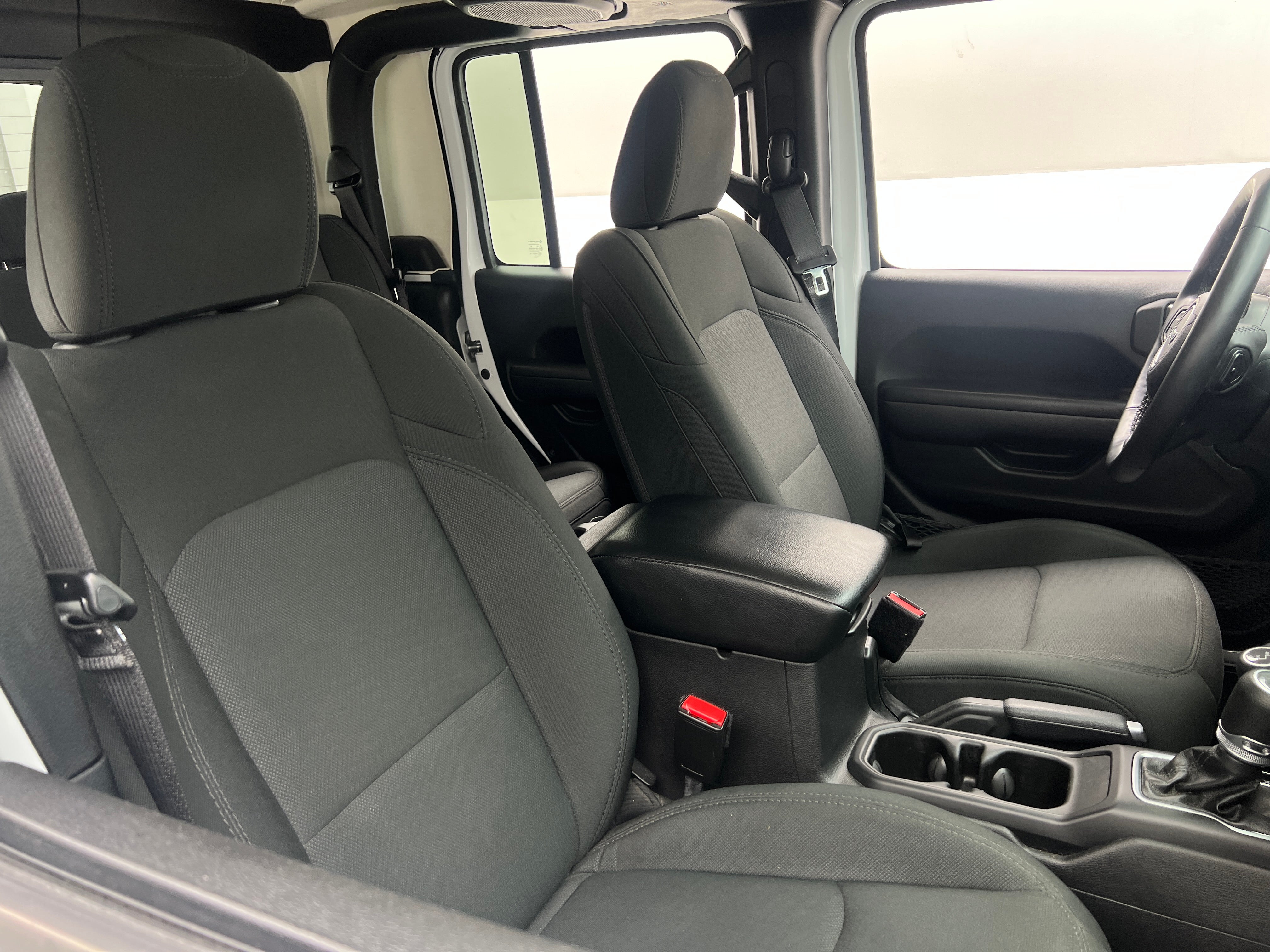 2021 Jeep Gladiator Sport S 2