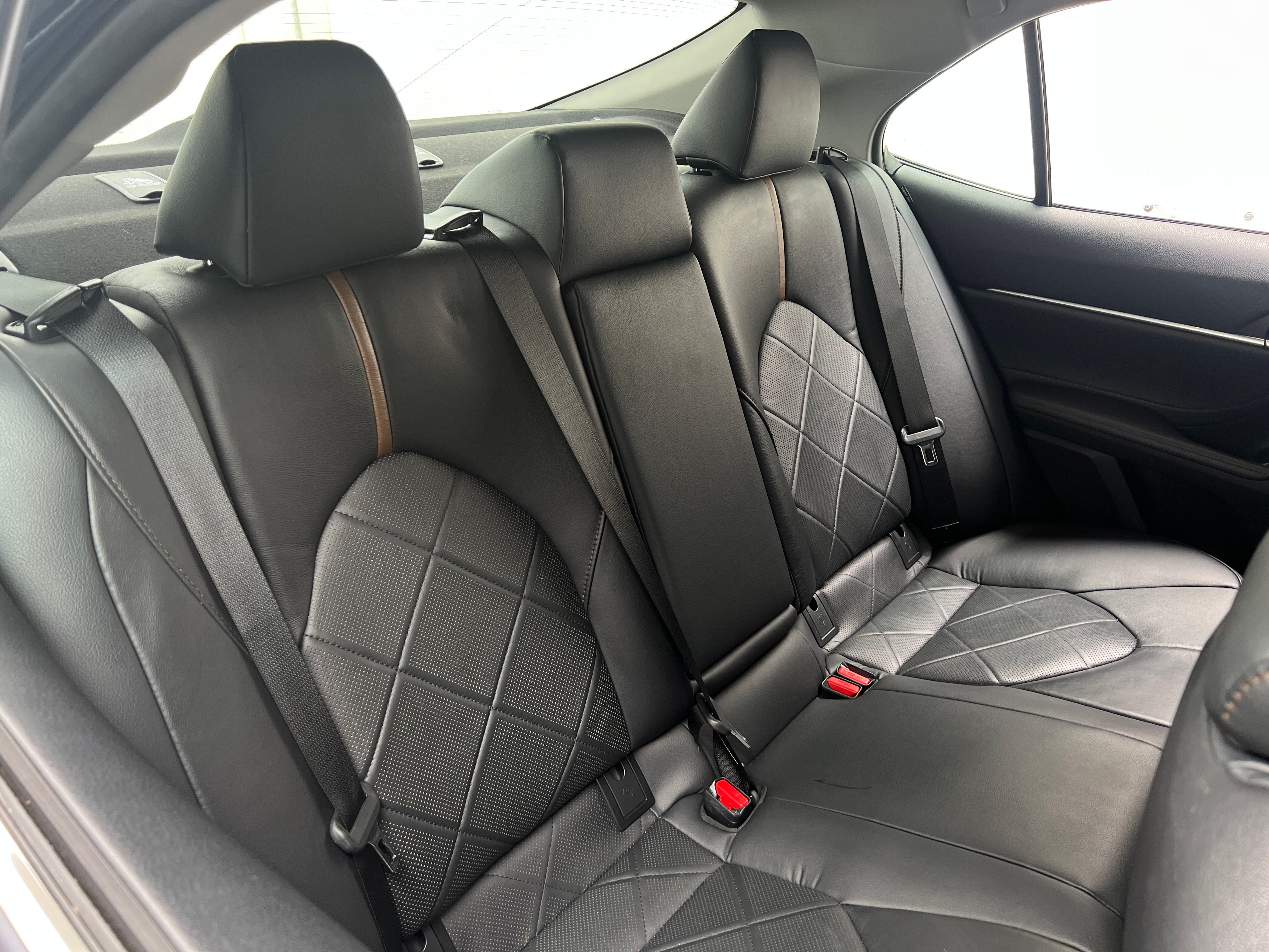 2018 Toyota Camry XLE 5