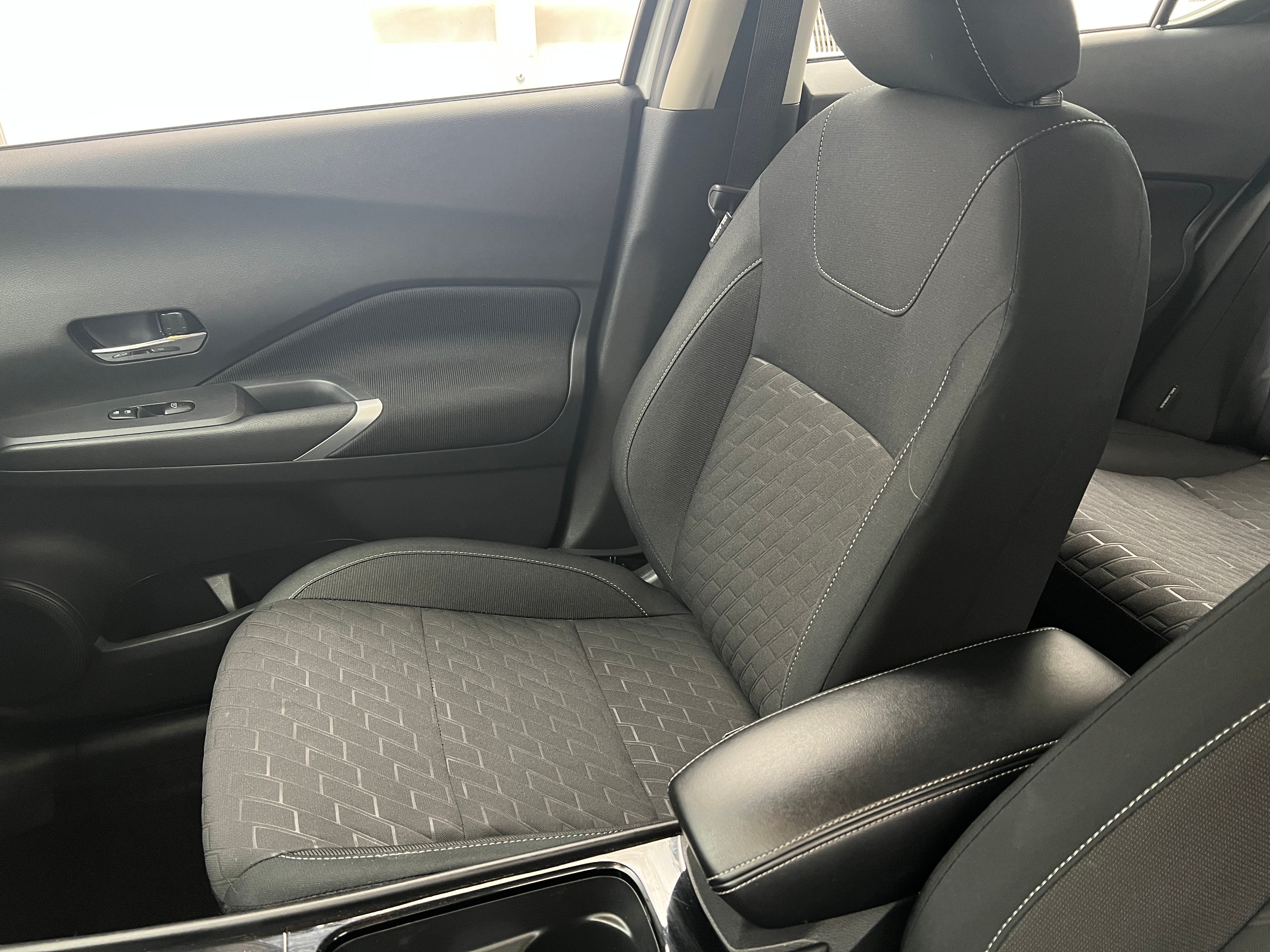 2024 Nissan Kicks SV 2