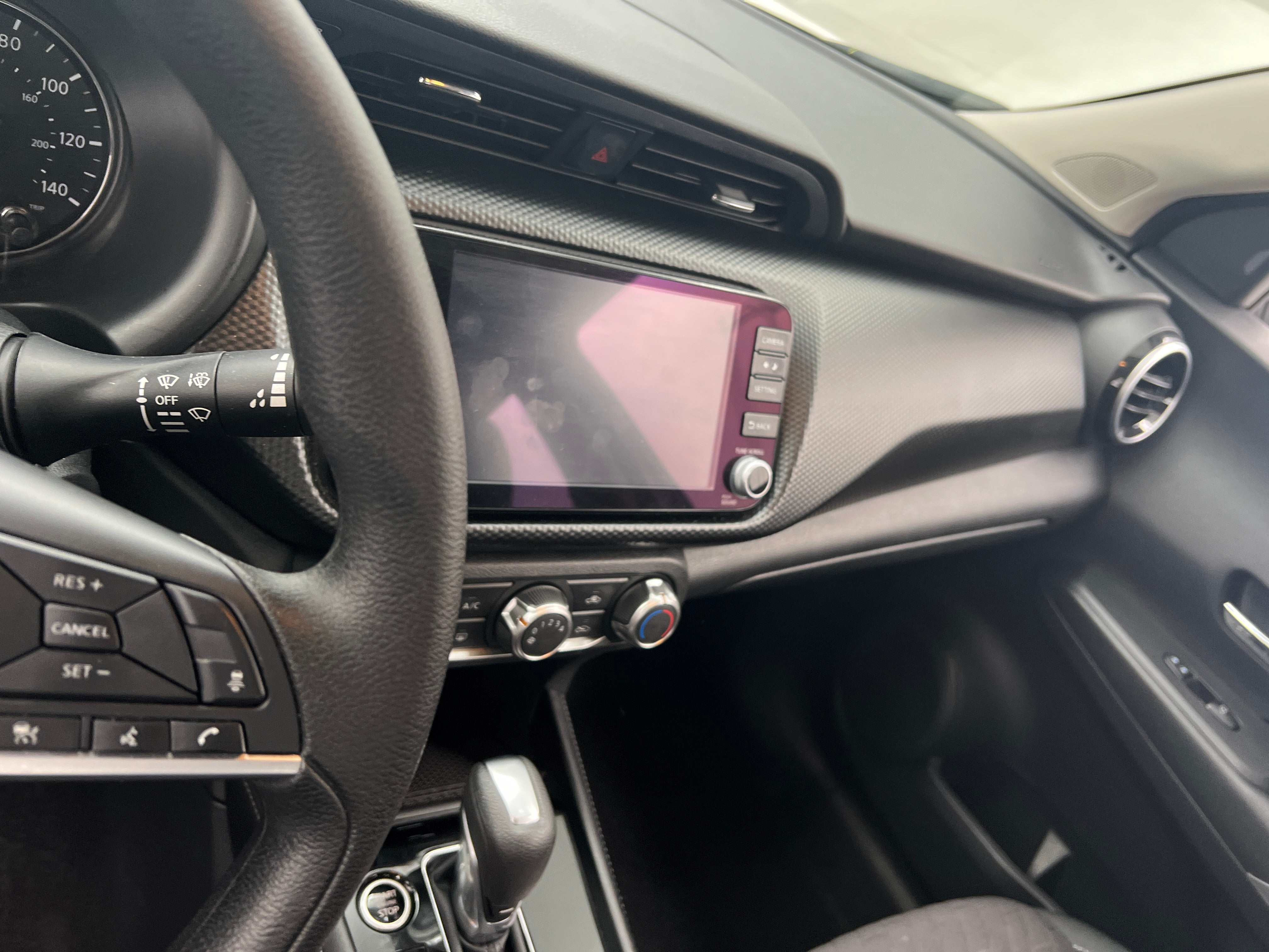 2024 Nissan Kicks SV 4