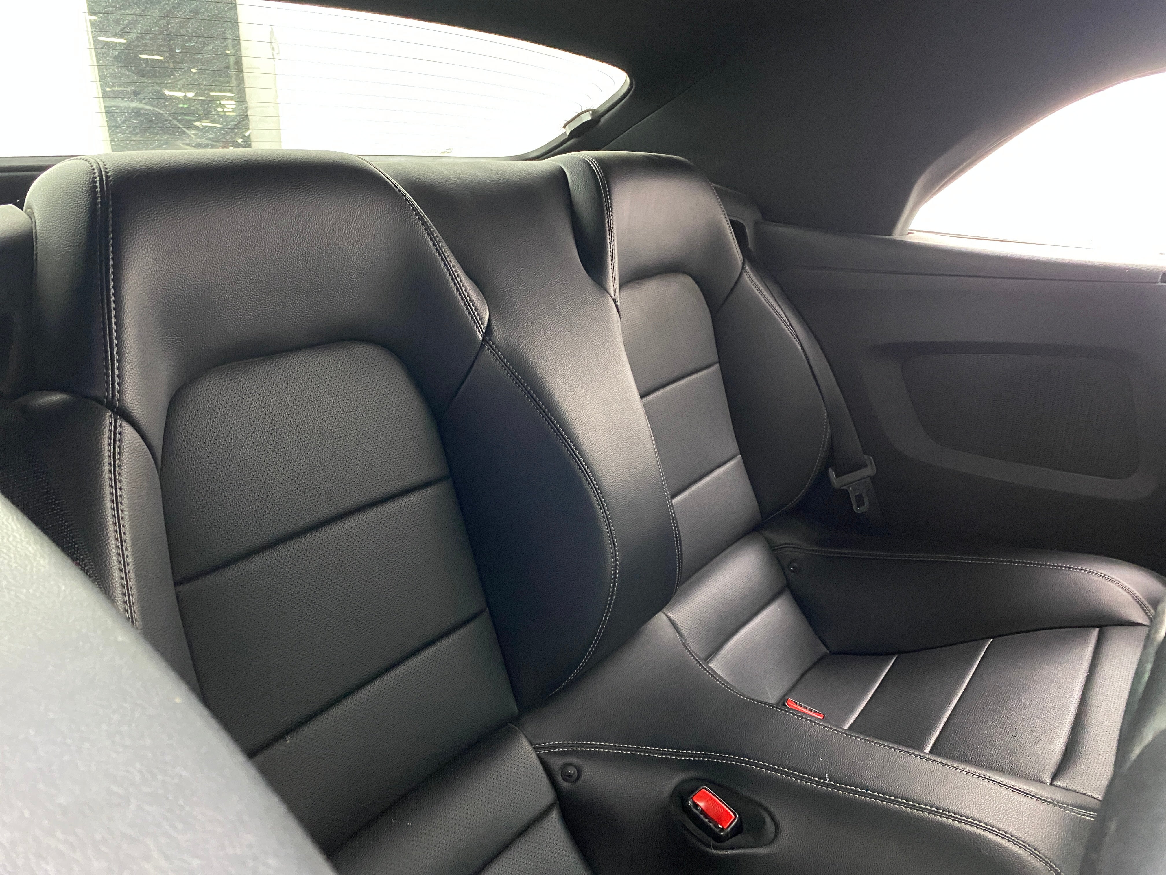 2016 Ford Mustang  5