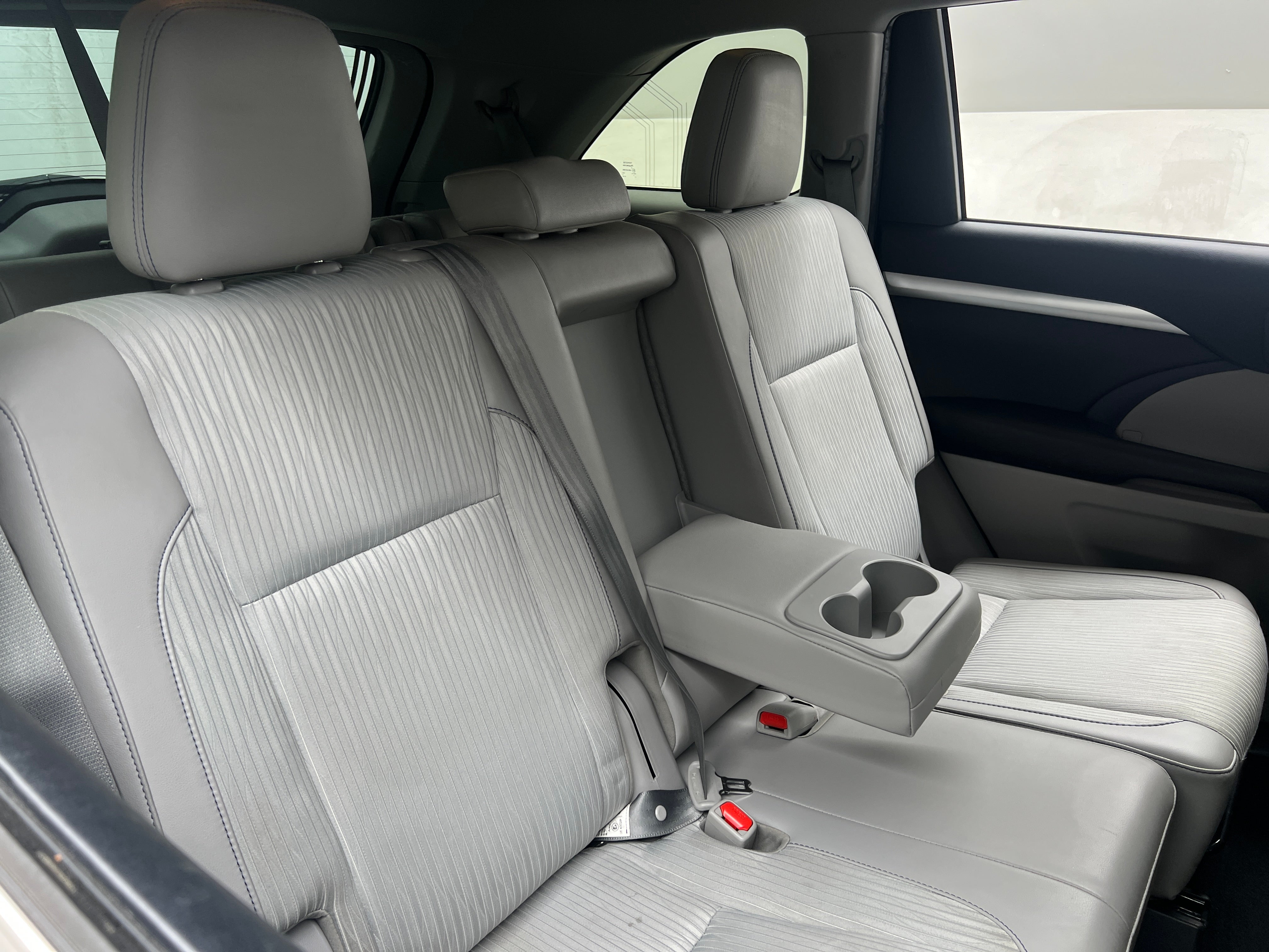 2019 Toyota Highlander Plus 6