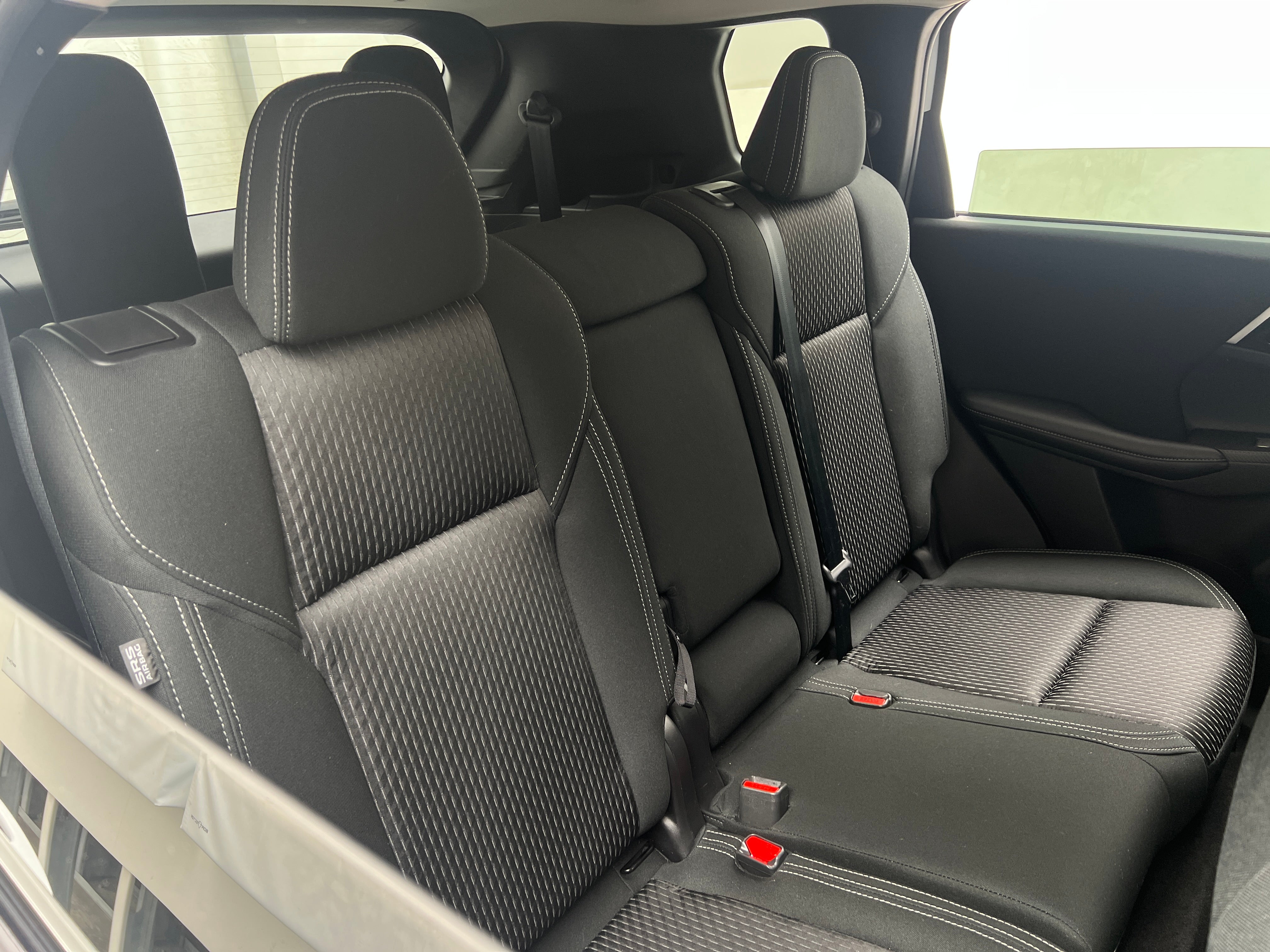 2022 Mitsubishi Outlander ES 6
