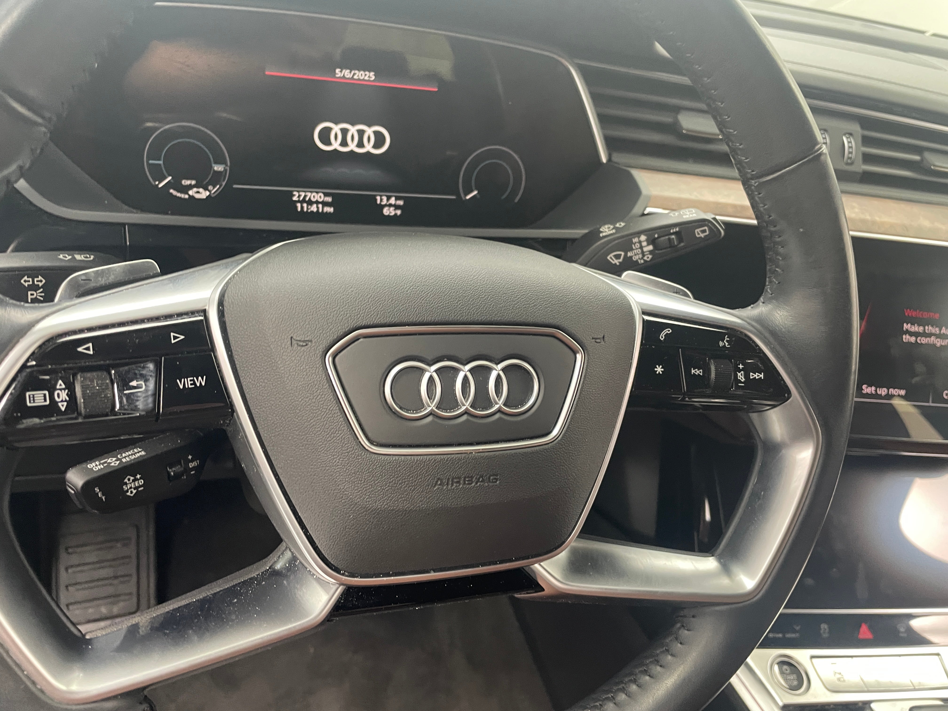 2021 Audi e-tron Prestige 4