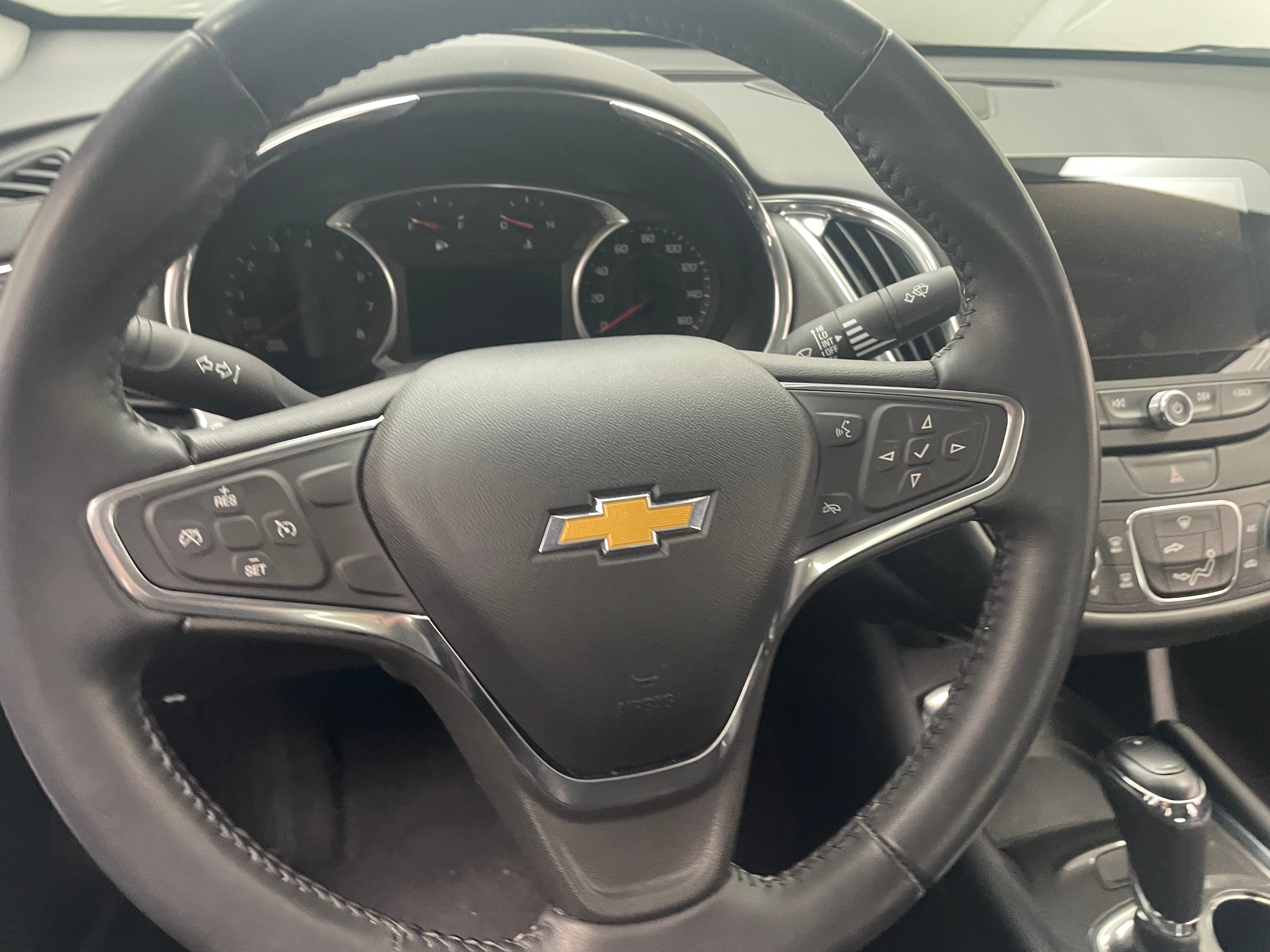 2017 Chevrolet Malibu LT 4