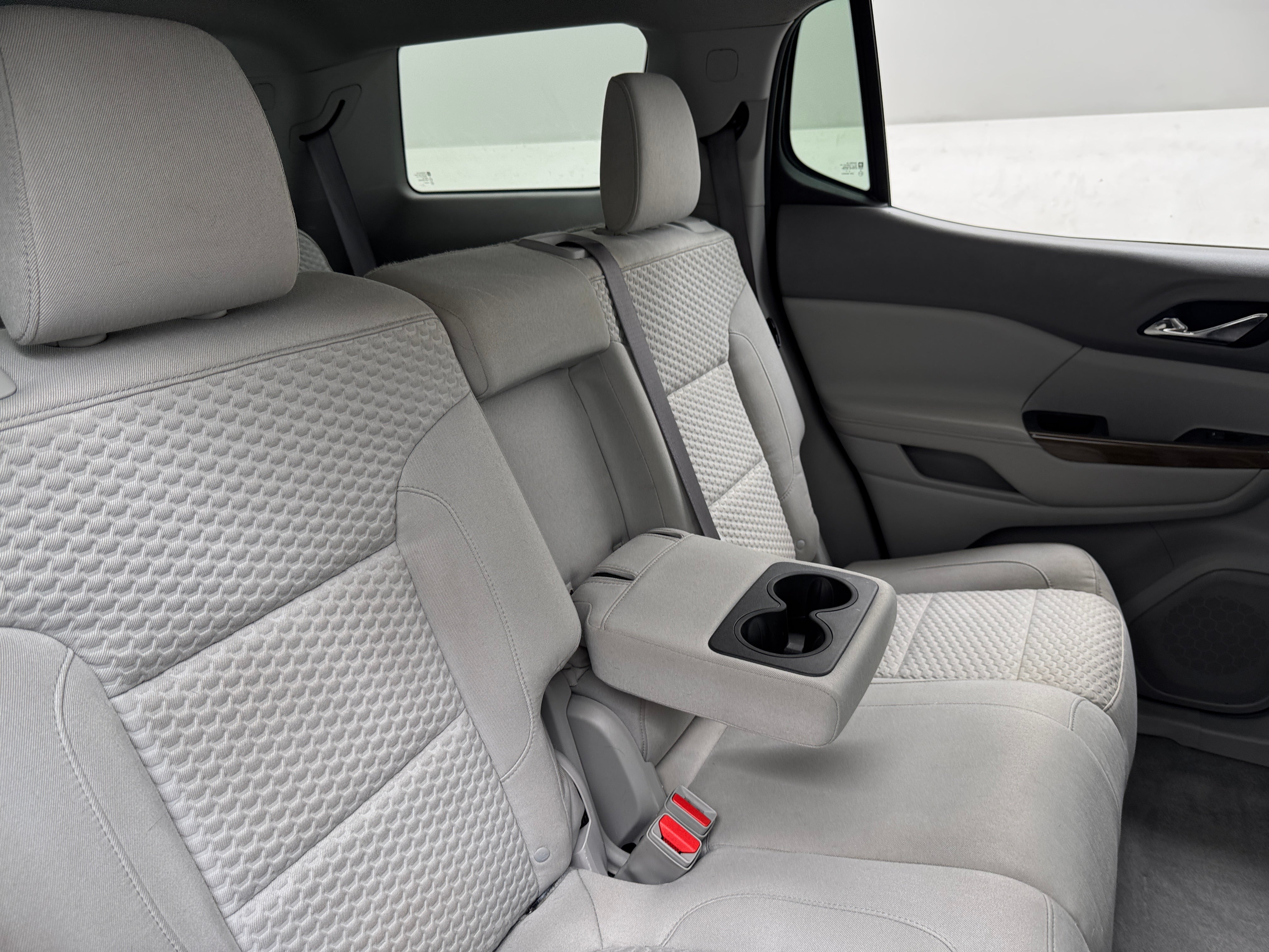 2017 GMC Acadia SLE 6