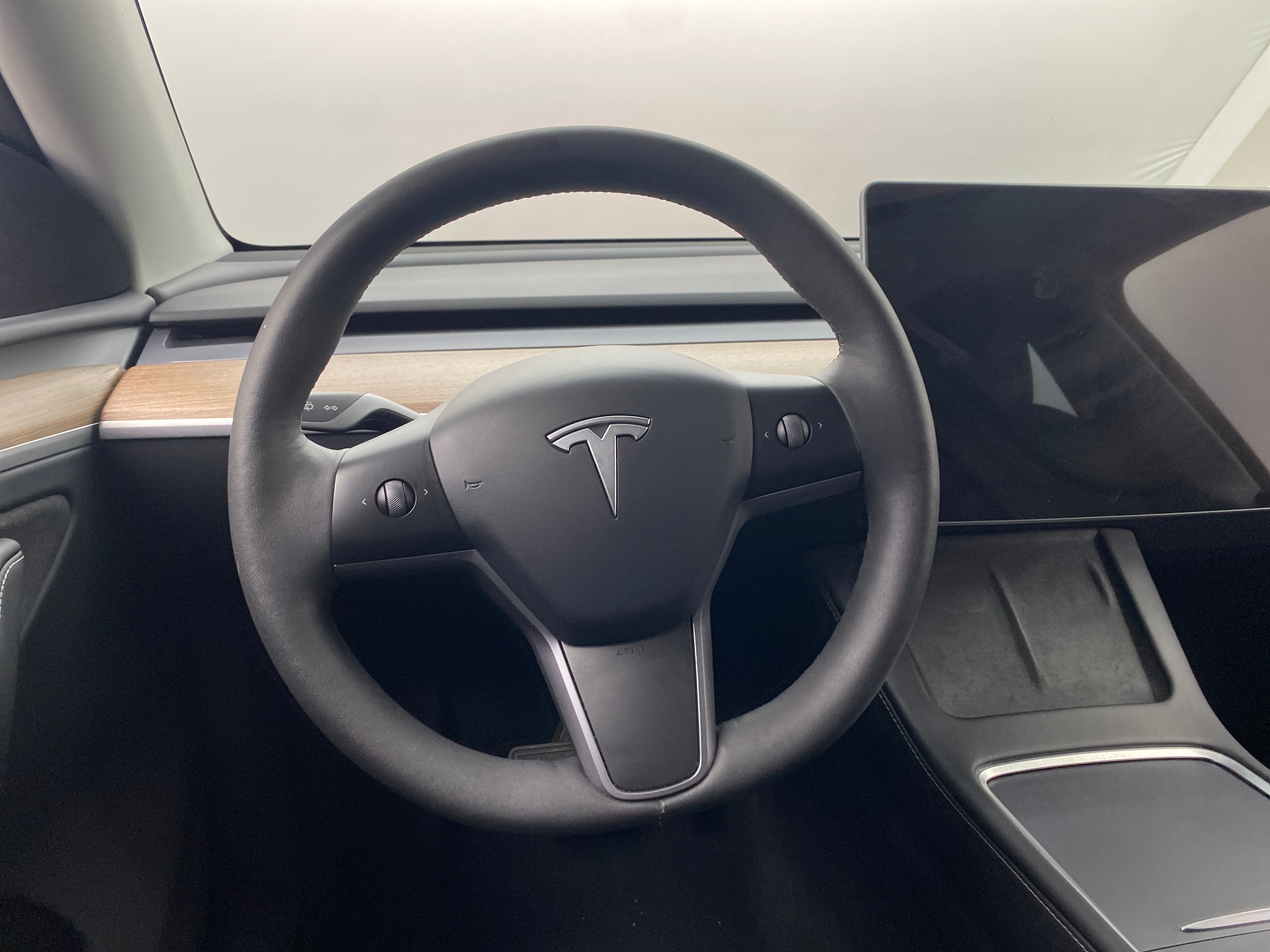 2023 Tesla Model Y Long Range 3