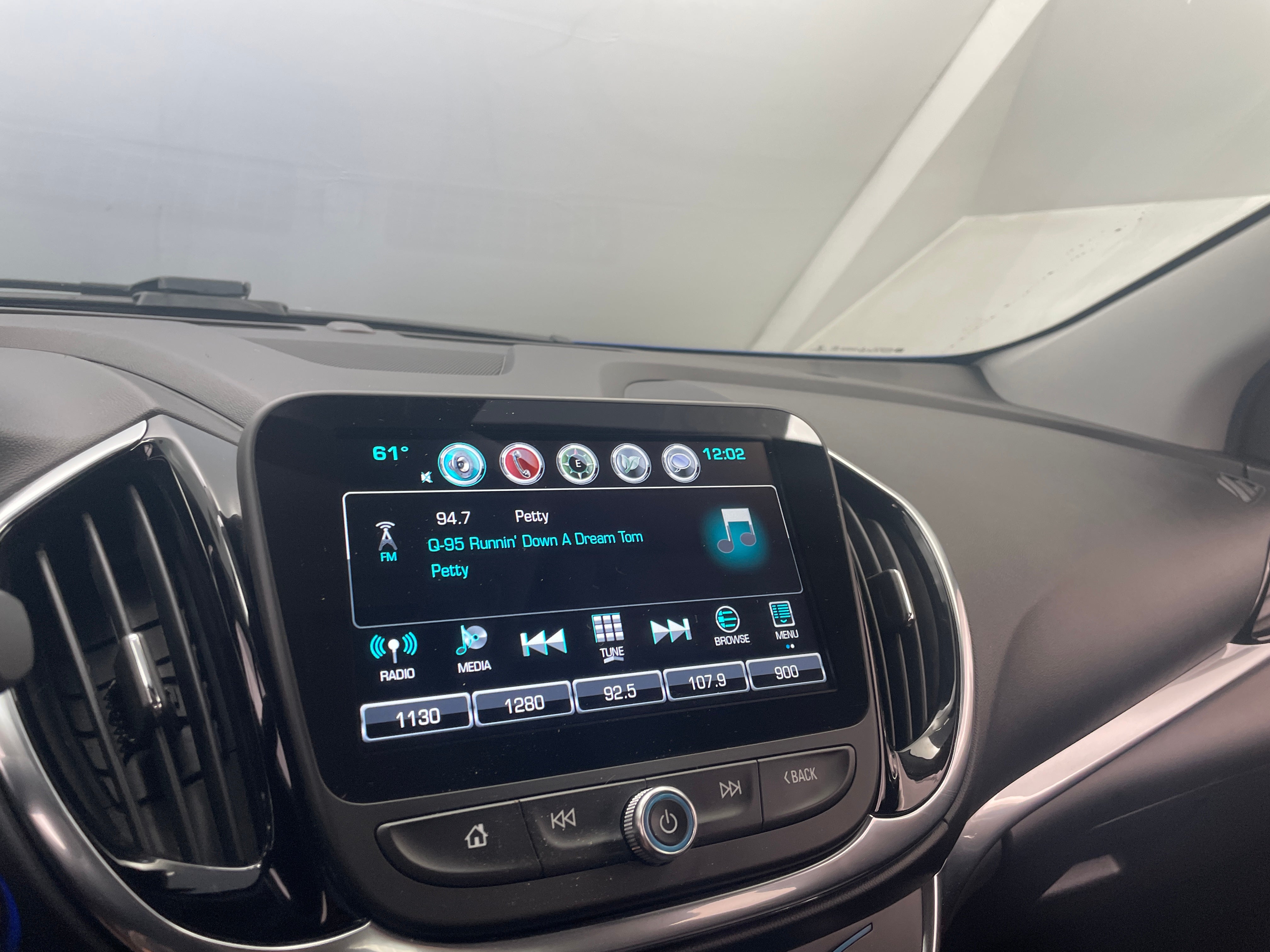 2017 Chevrolet Volt Premier 4