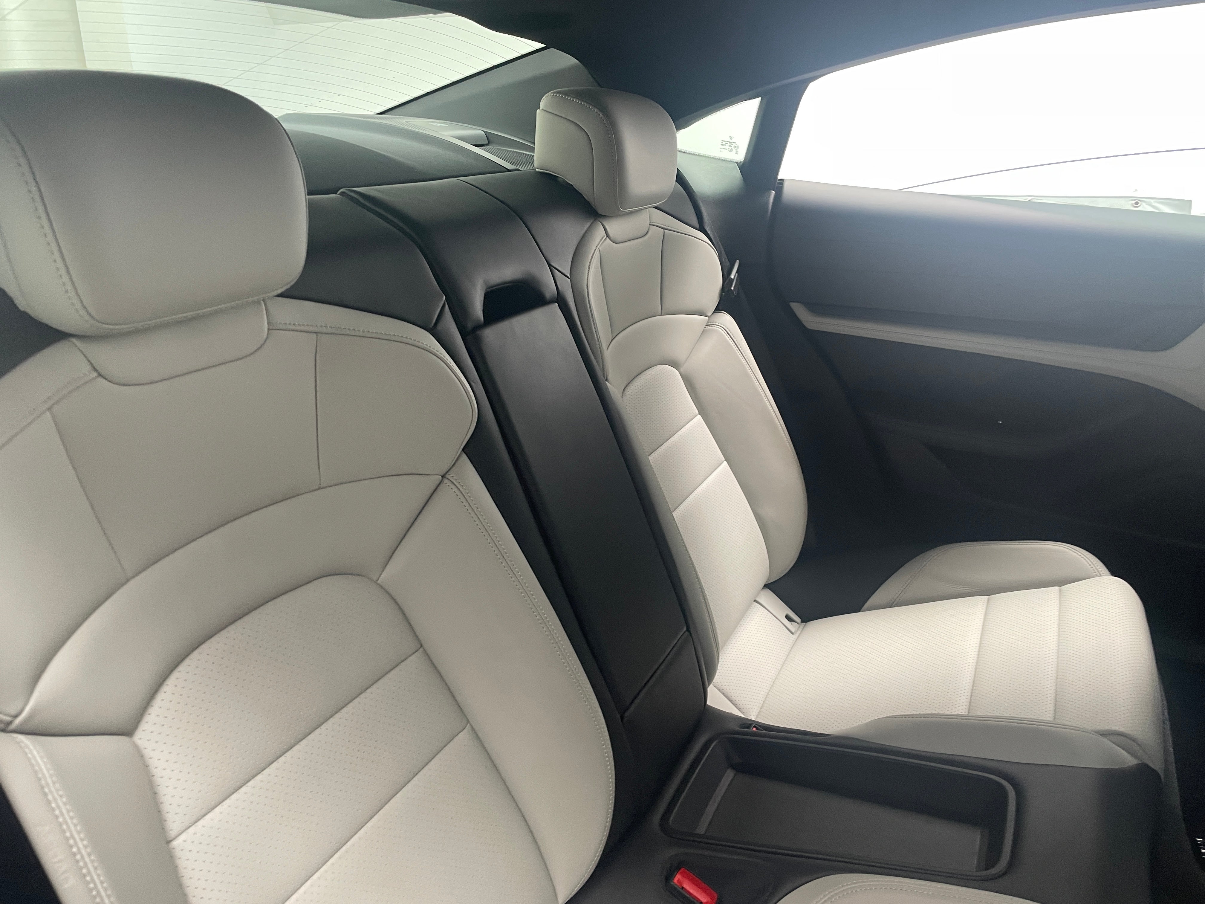 2023 Porsche Taycan  5