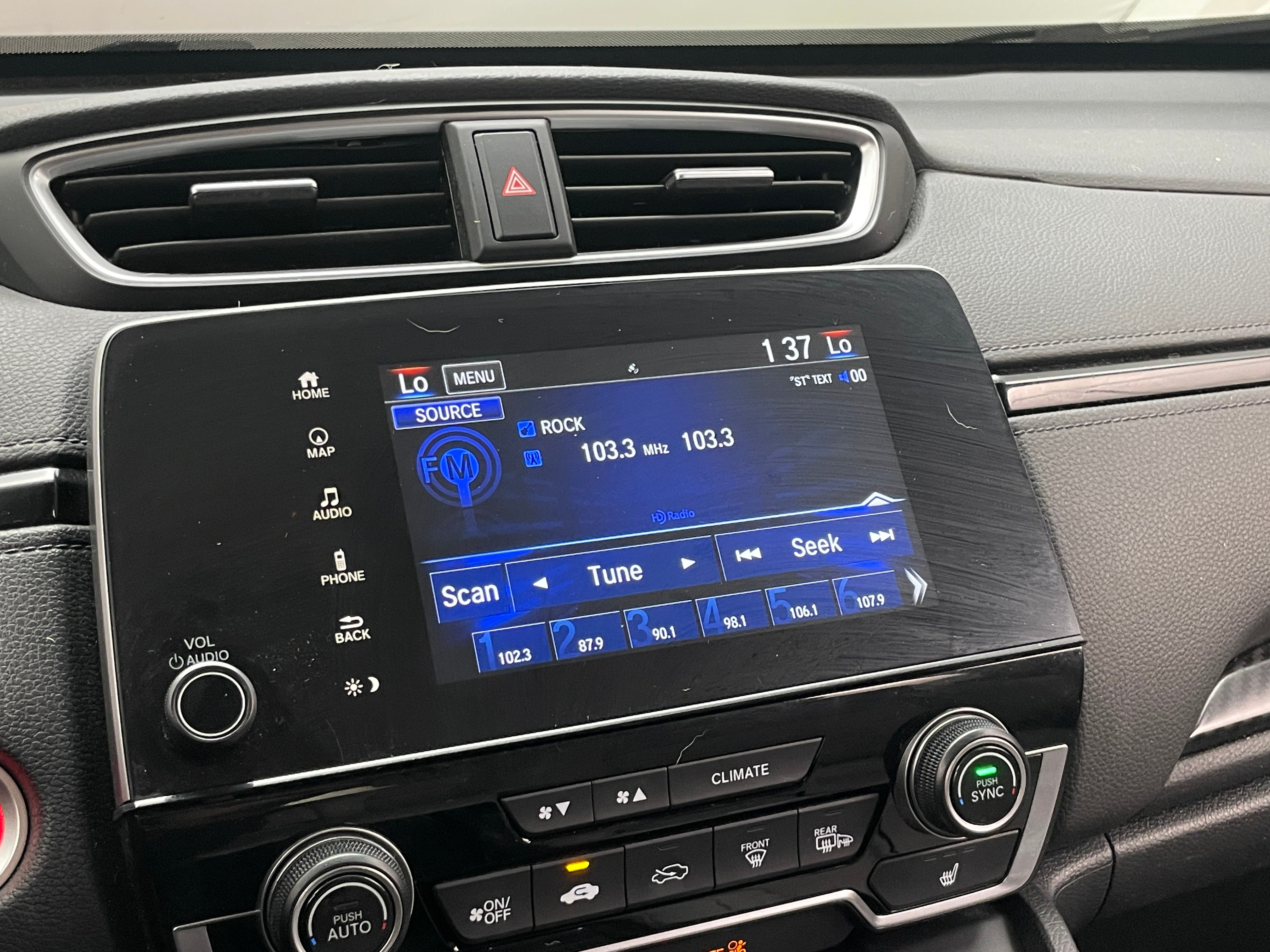 2022 Honda CR-V Touring 3