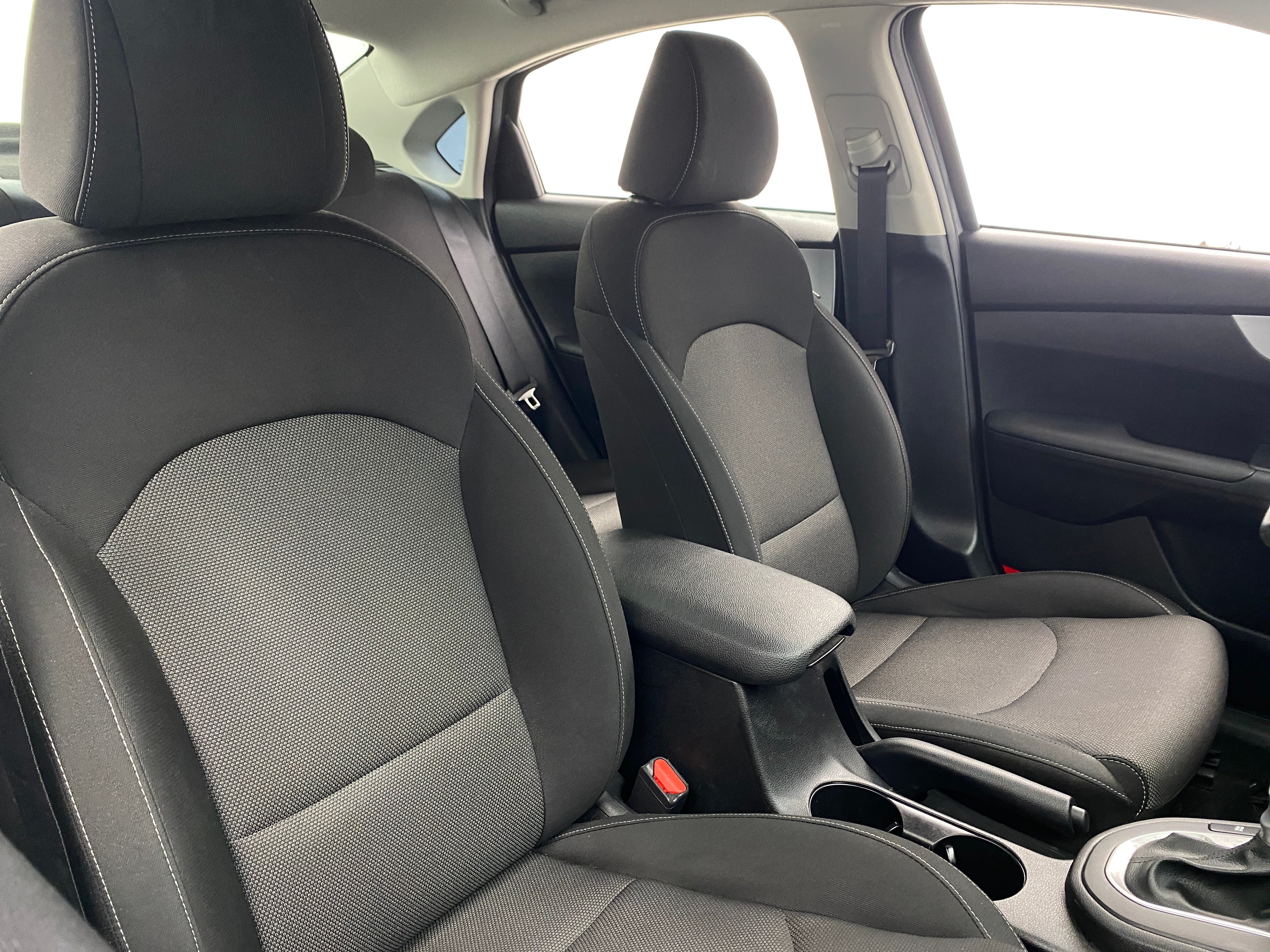 2024 Kia Forte LX 2