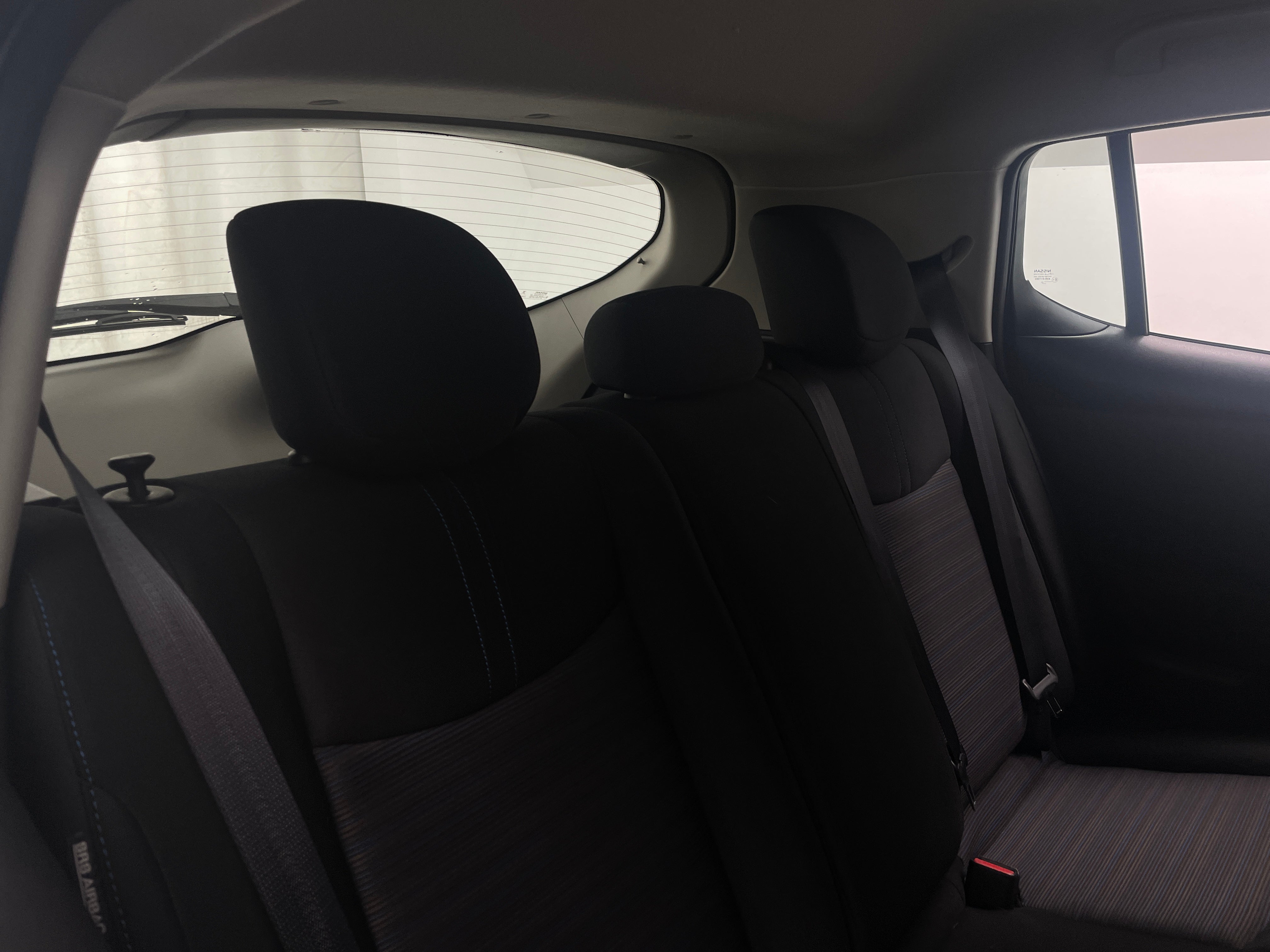 2021 Nissan Leaf SV 6