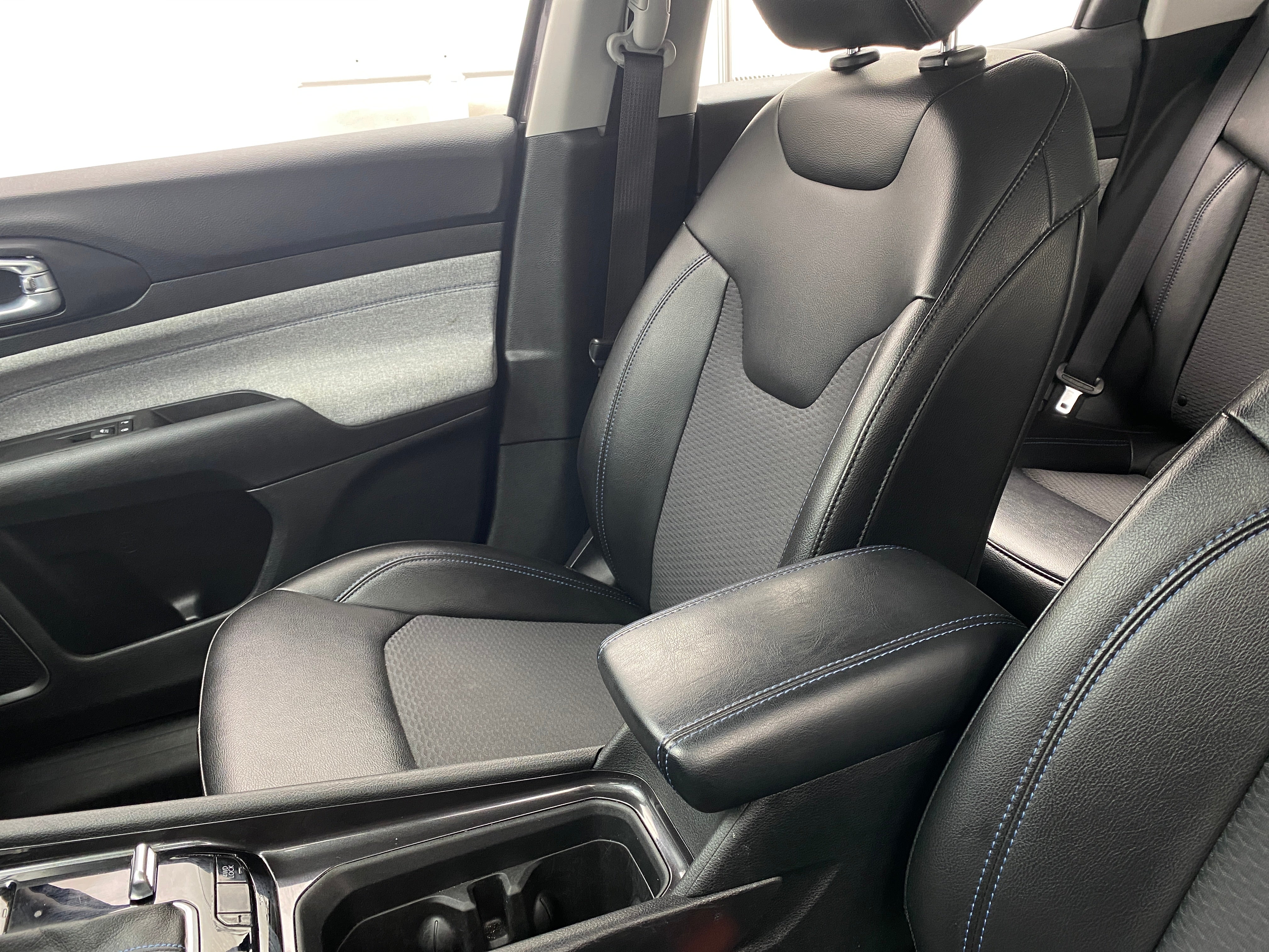 2022 Jeep Compass Latitude 2