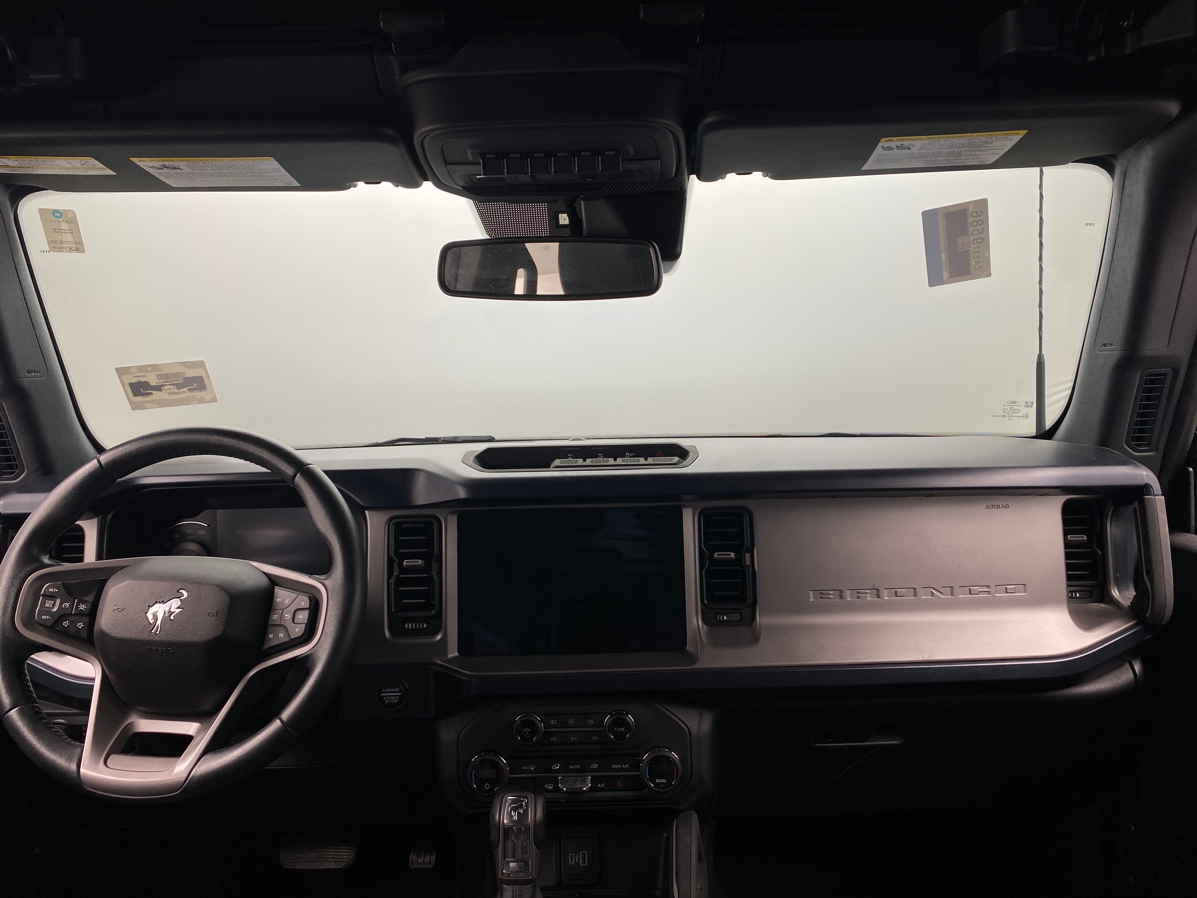 2023 Ford Bronco Outer Banks 2