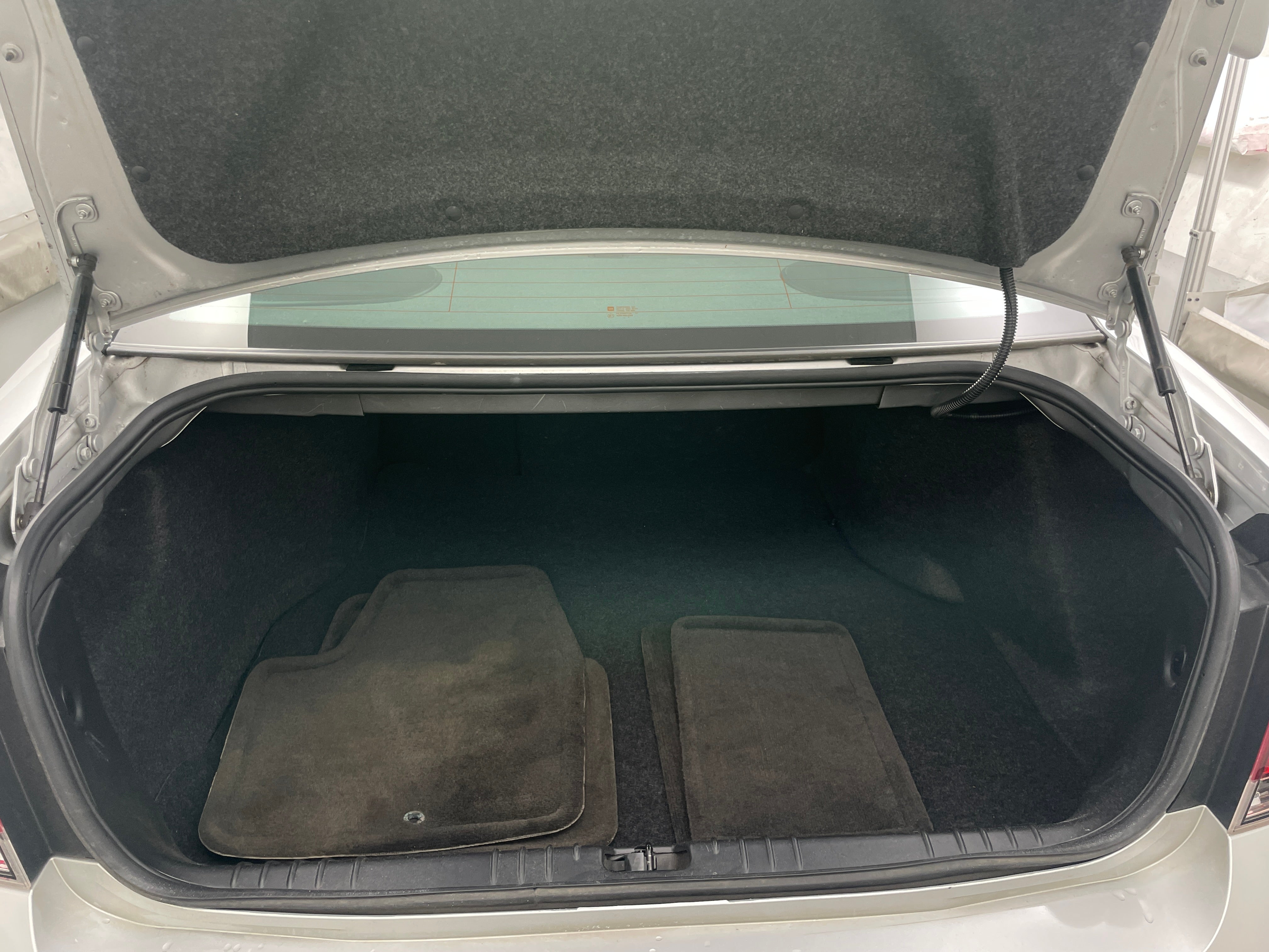 2011 Chevrolet Impala LT 7