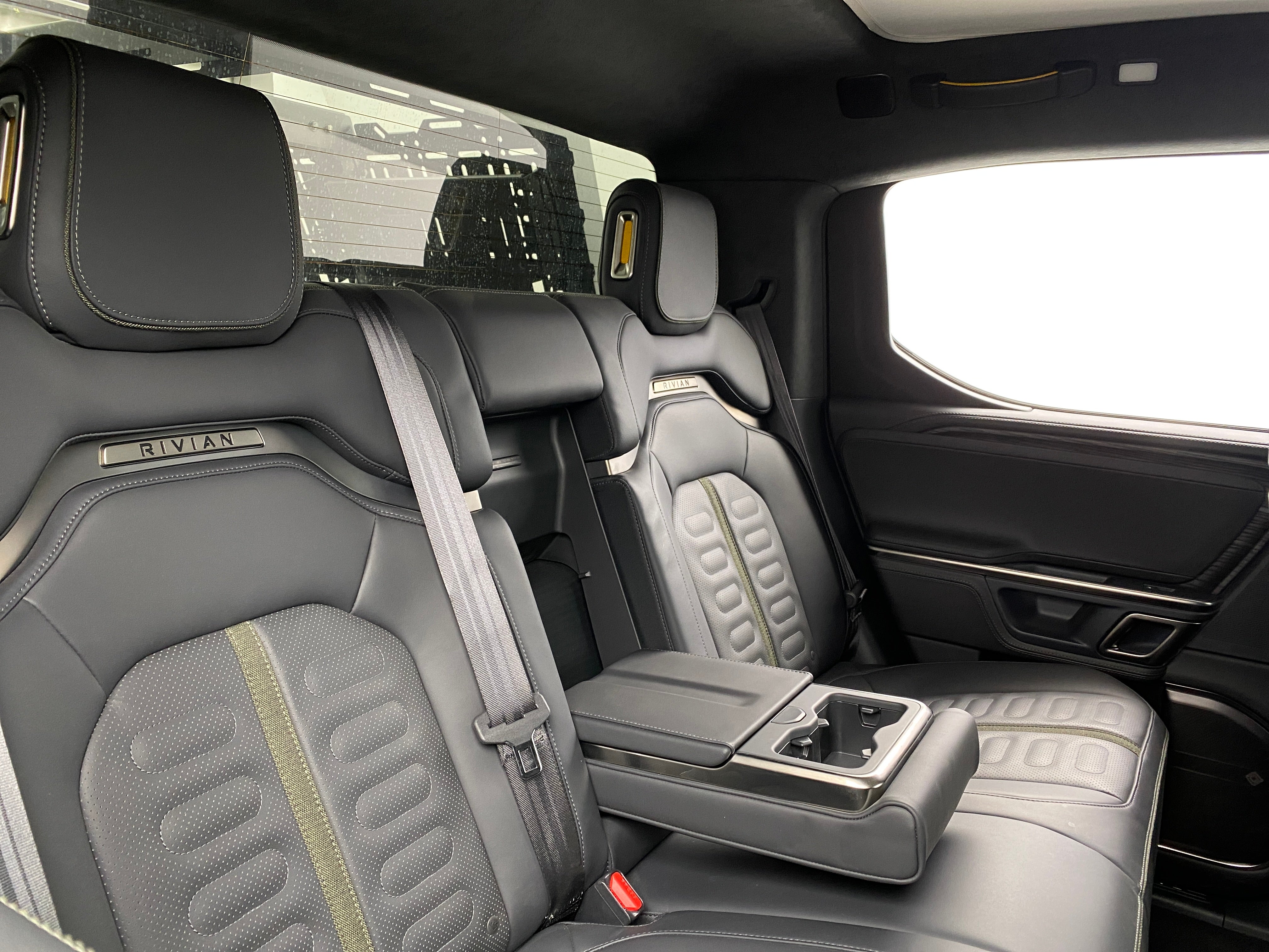 2023 Rivian R1T Adventure 5