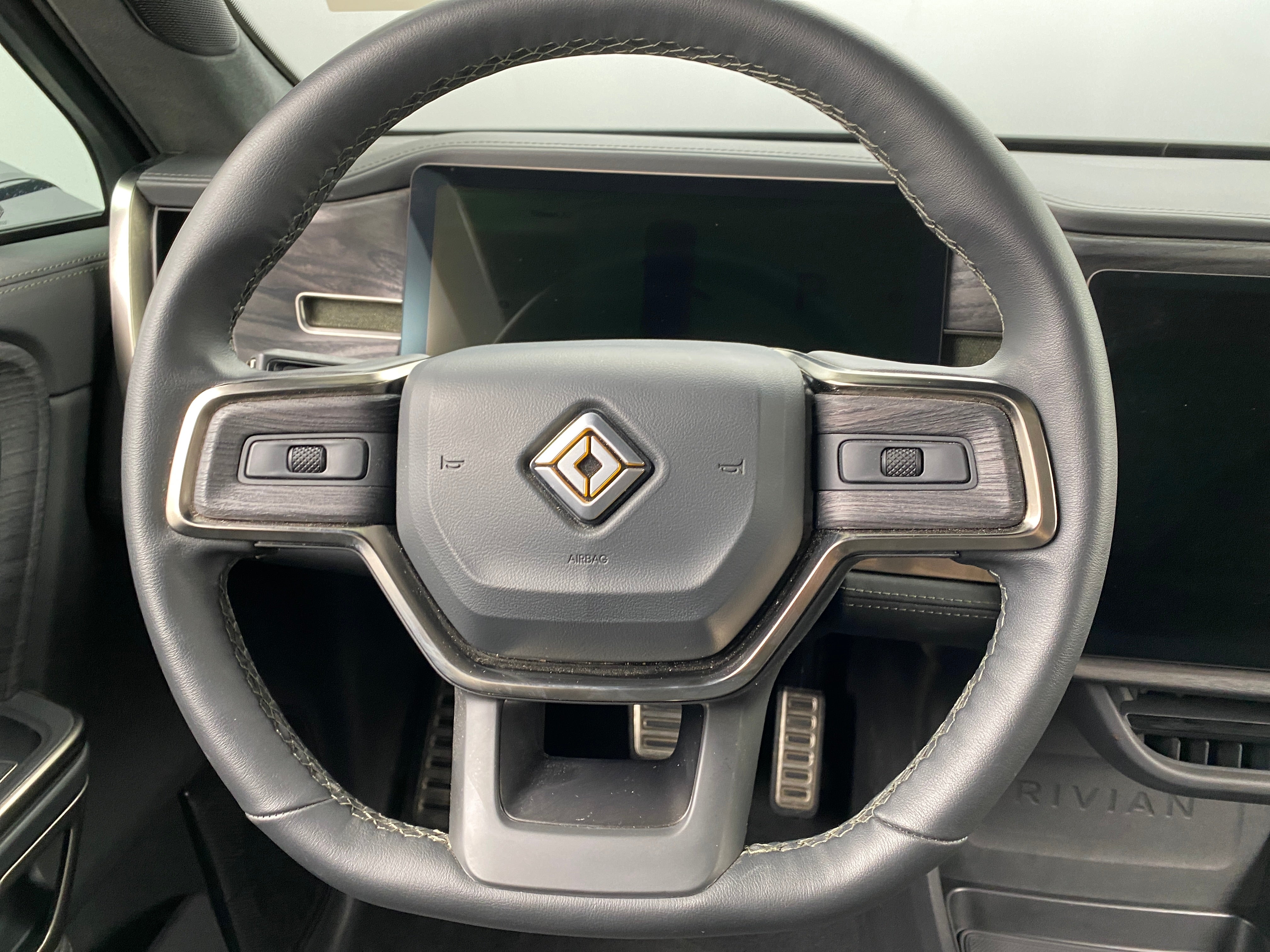 2023 Rivian R1T Adventure 4