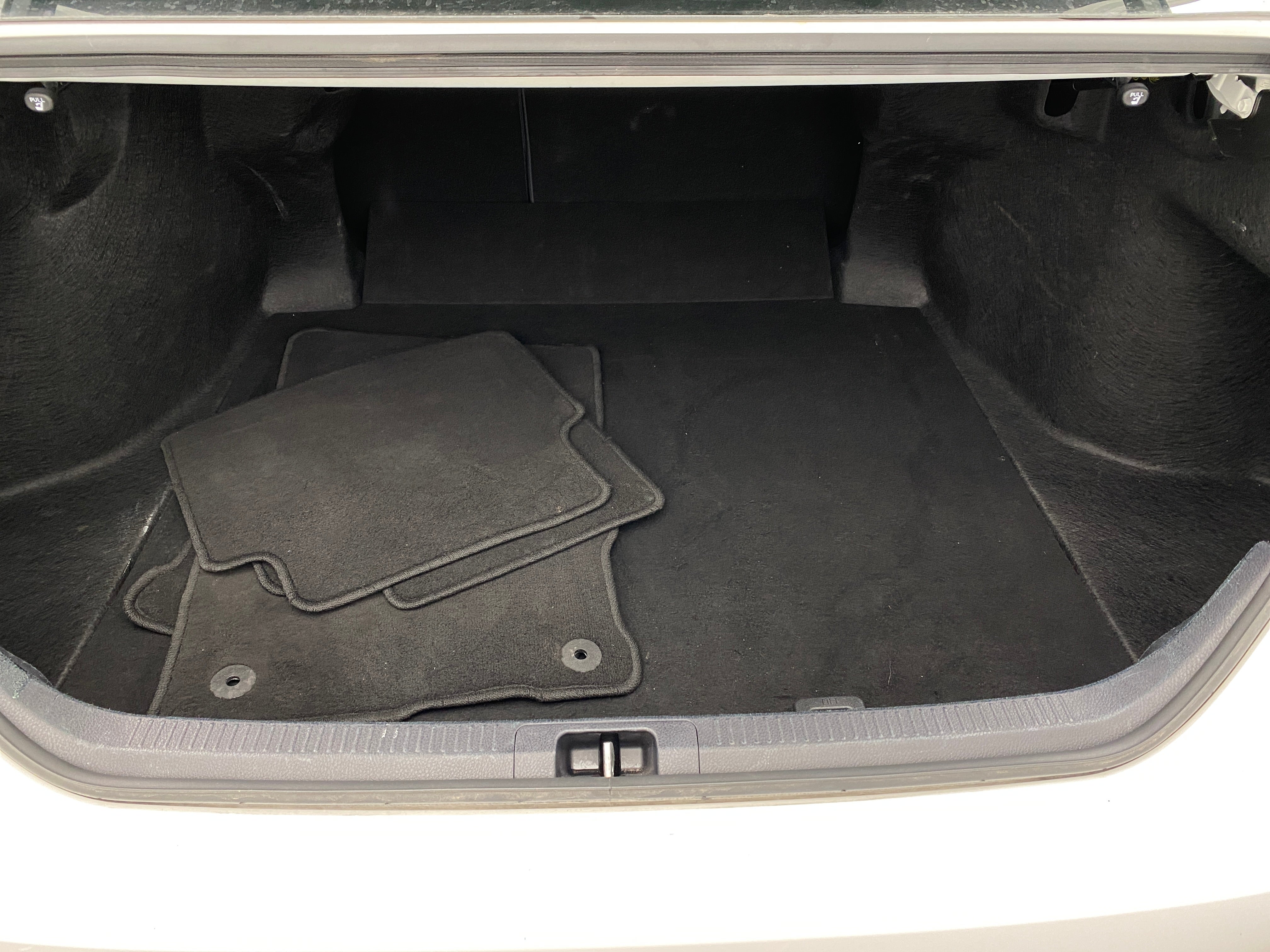 2024 Toyota Camry SE 7