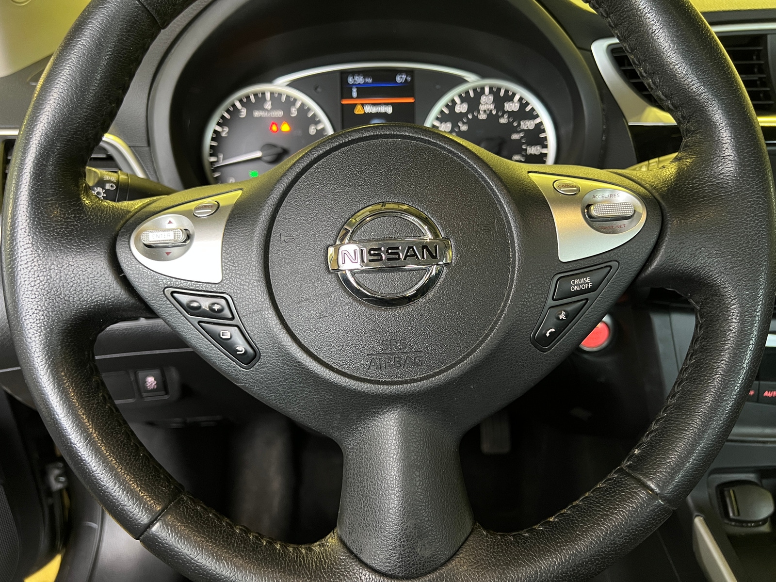 Thumbnail: 2019 Nissan Sentra - 5