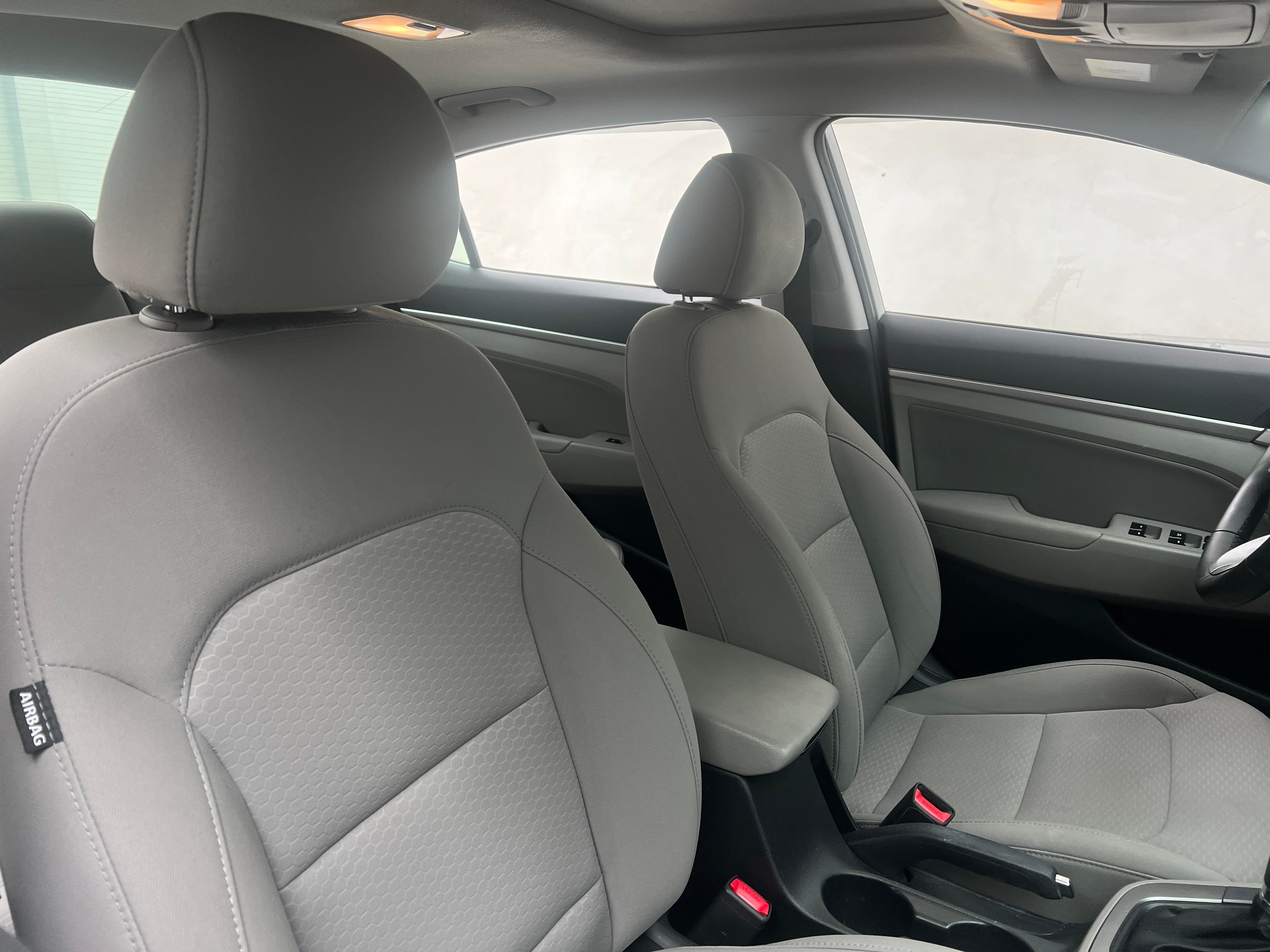 2019 Hyundai Elantra Value Edition 2