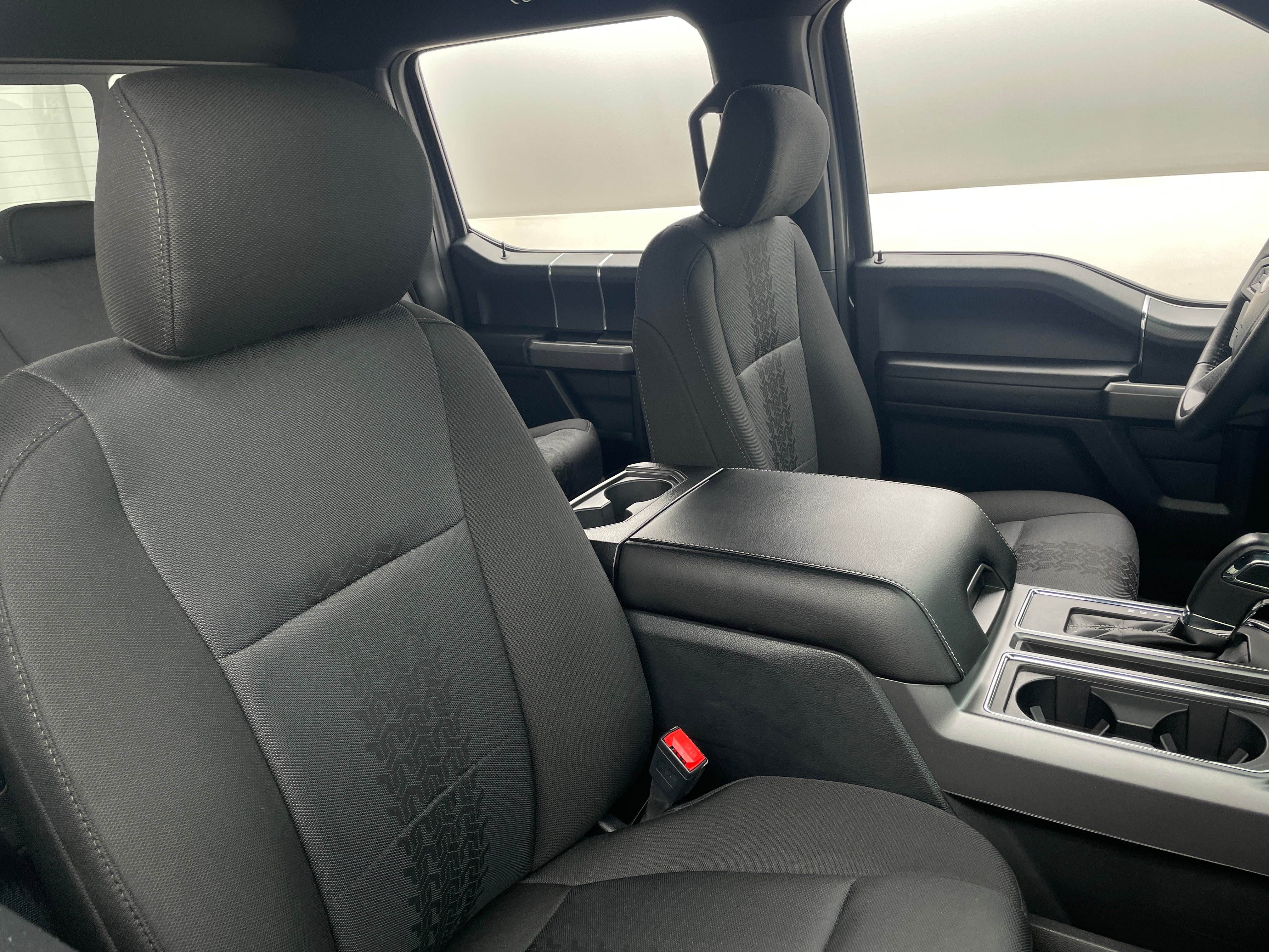2020 Ford Econoline E-150 2